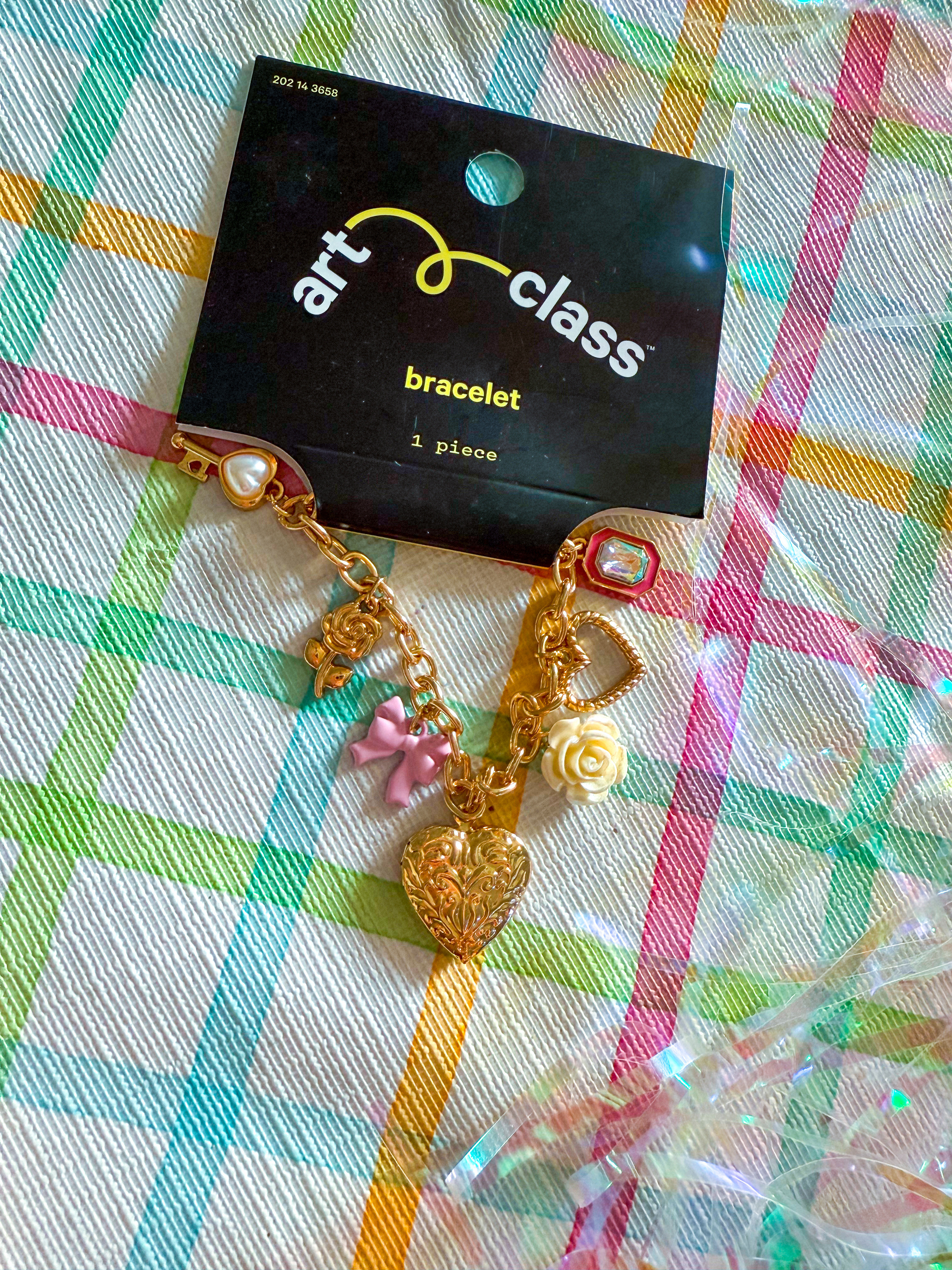 Berkley has been wearing all my accessories lately, luckily the Easter bunny brought her a charm bracelet for herself! 🎀🤍 

#CharmBracelets #Toddlers #bows #roses #Spring #MatchMama #Mini

#LTKStyleTip #LTKKids #LTKSeasonal