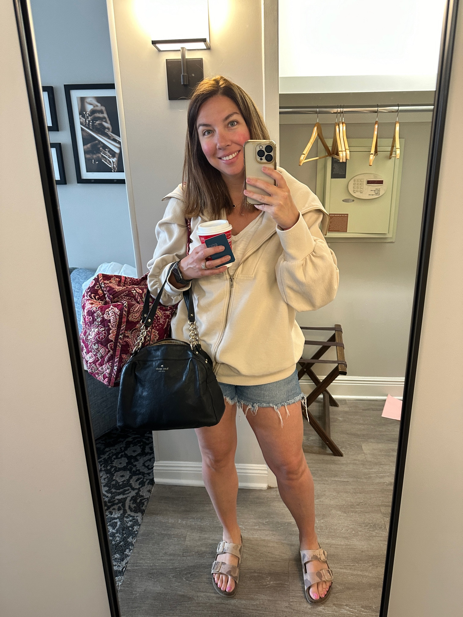 No matter where I am, basically same outfit and same tired eyes. 
#momuniform #travelootd #amazon #headingout

#LTKMidsize #LTKSeasonal #LTKTravel