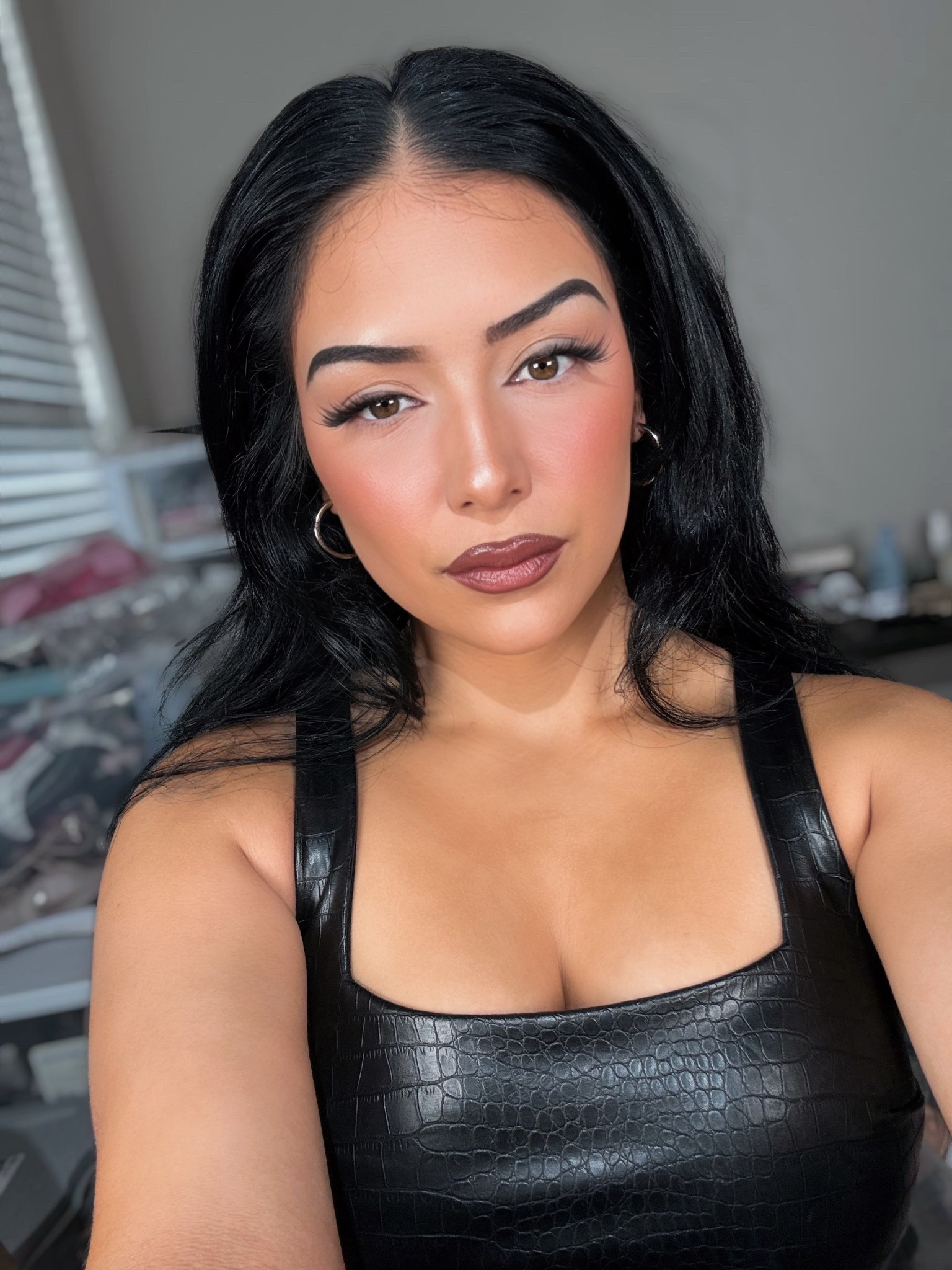 Date night makeup! 

Makeup | Tutorials | Beauty | Moms | Foundation | Eyeliner | Eyelashes | Blush | Bronzer | Lipstick | Ulta | Amazon 

#LTKU #LTKFallSale #LTKBeauty