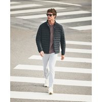 Vuori Steadfast Insulated Full Zip Jacket | Black | Small | Vuori Clothing (US & Canada)