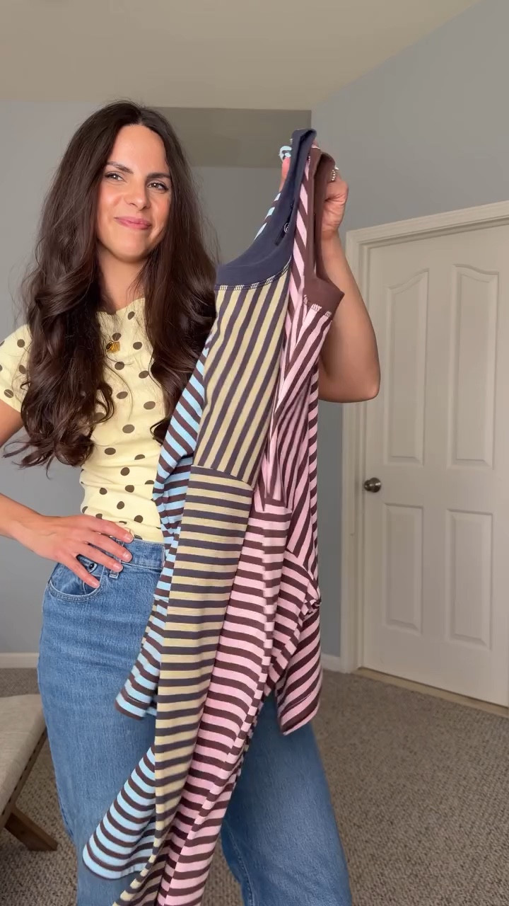 Thank you @chyrii_official_ for gifting me these tops to try! 🫶🏻 the amount of compliments I’ve gotten on these 🤌🏻 very cute + comfy! And the color combos are so good. 

Comment TOP + I’ll send ya the 🔗

Amazon find, amazon fashion finds, amazon spring outfits, spring style, easy outfits, mom of 3, amazon outfits 

#gifted #amazonfashion #amazonfashionfinds #amazonfinds #springoutfits