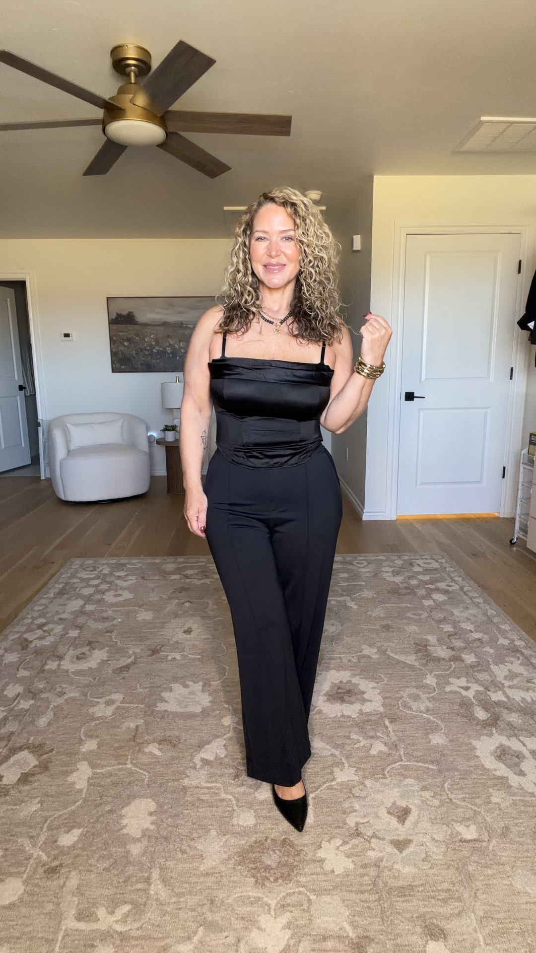 Size large petite in the pants and large in the tops