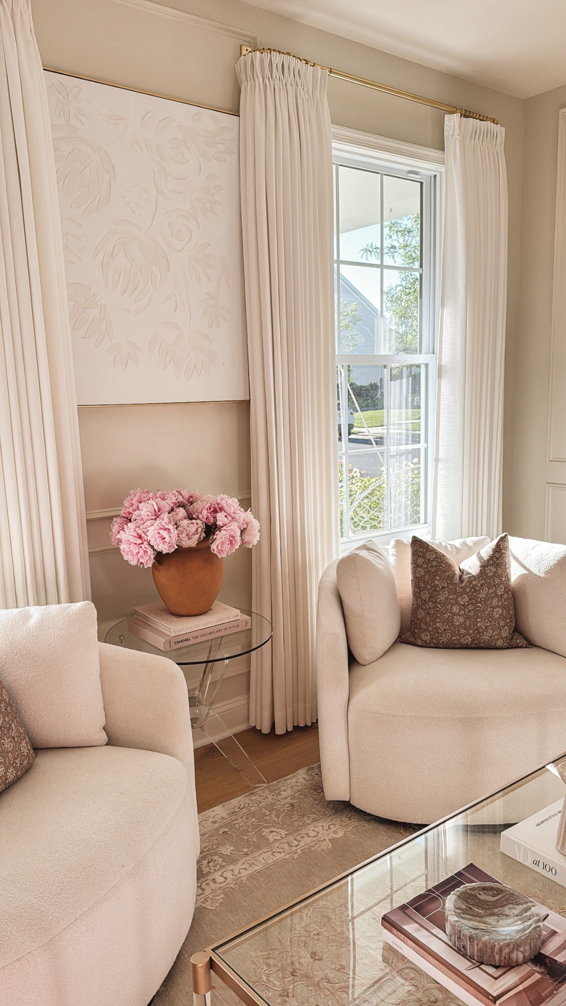 Living room sources, two page curtains, twopagecurtains 