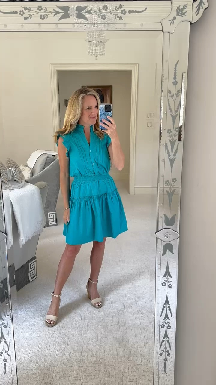 The best selling dress of last summer is back! The Dominique from Avara is under $100 and summer perfection! Great for travel, because you can dress it up with great wedges, or wear it sightseeing with sneakers. Available in small, medium and large. I am wearing a size small. I am 5‘2“ tall for size reference.

#LTKover40 #LTKstyletip #LTKfindsunder100

#LTKStyleTip #LTKOver40 #LTKSeasonal