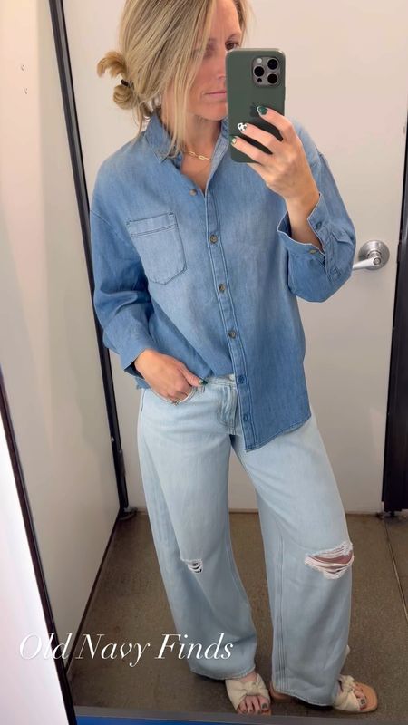 I think I’m getting into the baggy Jean look. I own these and three colors and I love them. They are so comfy.  Also bought this lightweight denim shirt for spring.

#SpringOutfit #BaggyJeans #Jeans #NashvilleOutfit #DenimOutfit 

#LTKSeasonal #LTKStyleTip #LTKFindsUnder50