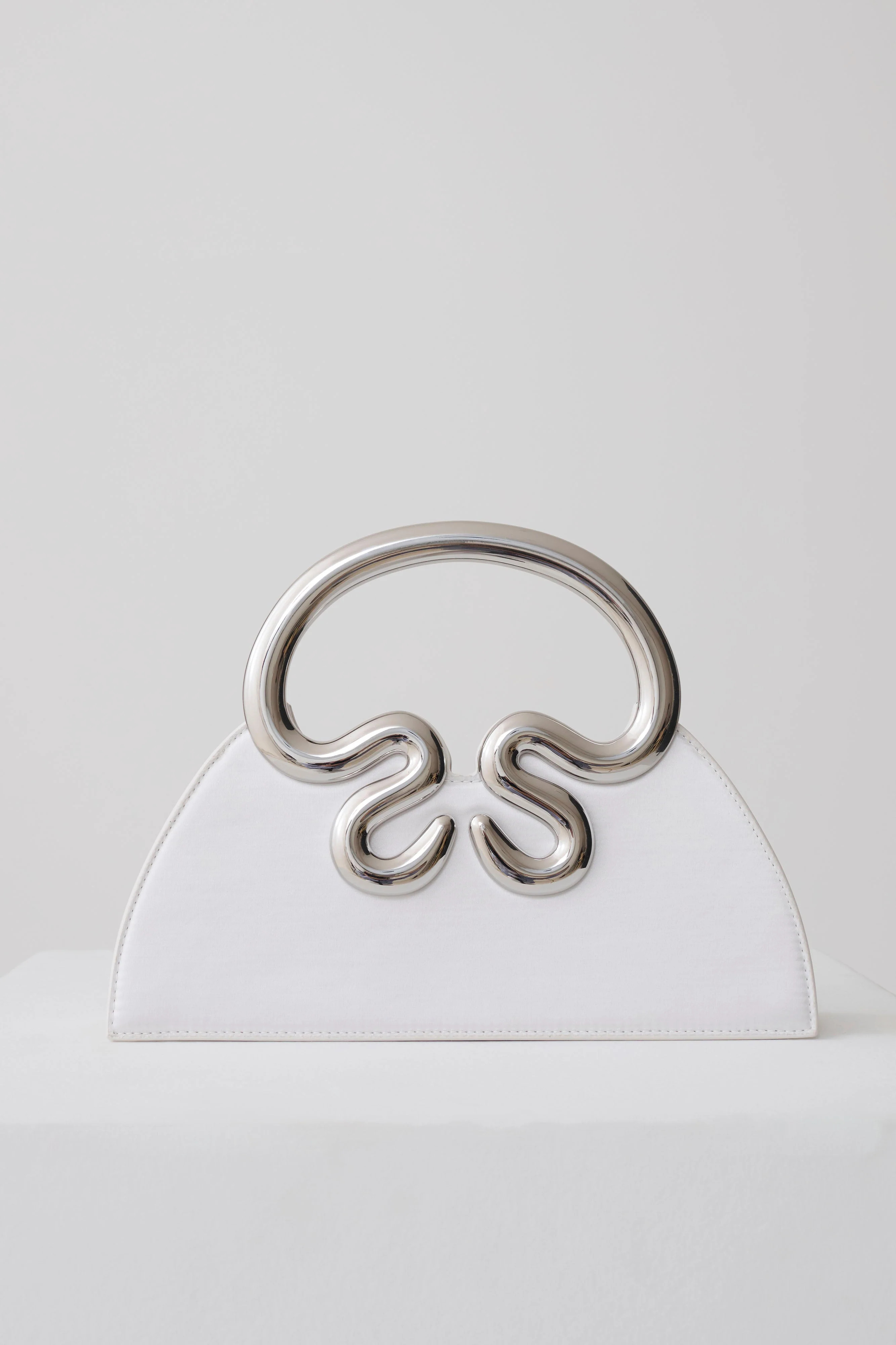 Elianne Satin Frame Clutch Bag - White | MESHKI US