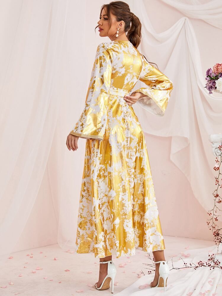 Gold Tie Dye Contrast Trim Belted Dress | SHEIN