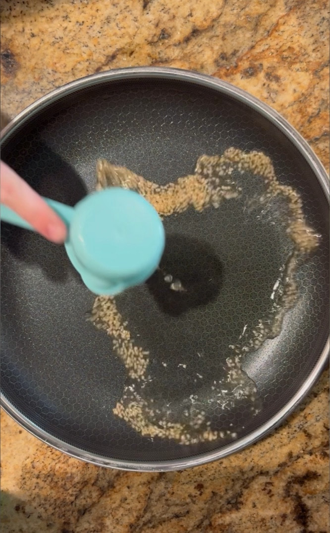 Loving these hexclad pans 

#LTKSeasonal #LTKGiftGuide