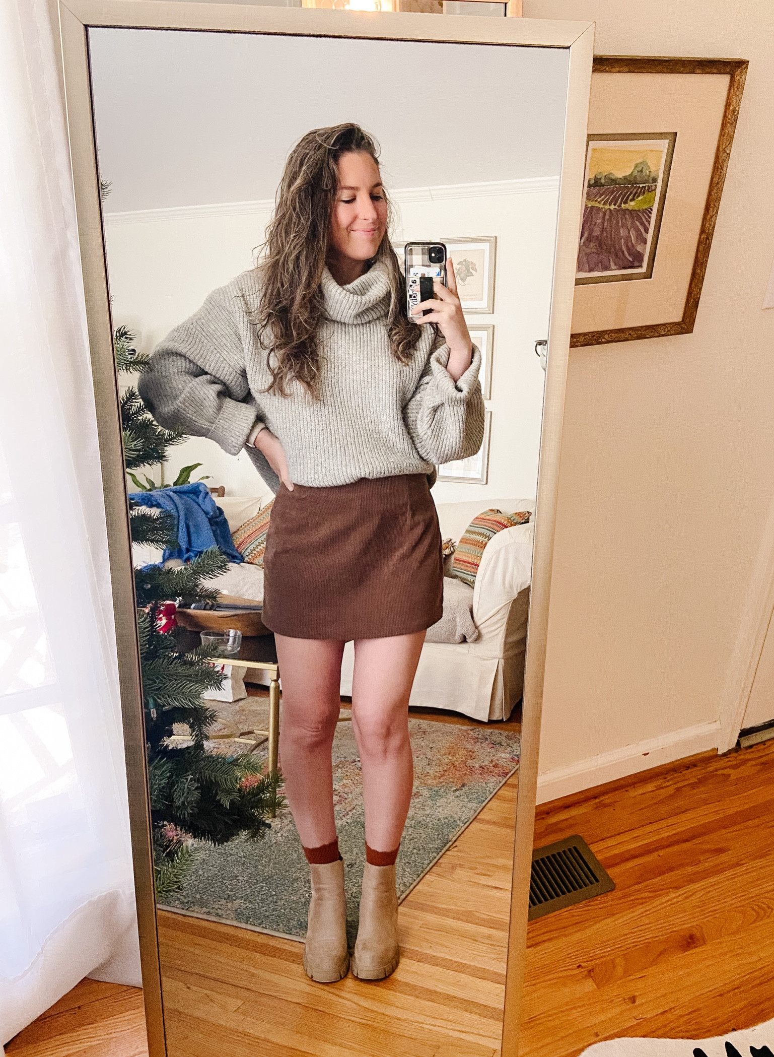Obsessed with this Halara skirt with BUILT IN SHORTS

#LTKstyletip #LTKshoecrush #LTKSeasonal