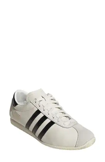 adidas Gazelle Lo Pro Sneaker in Sand Strata/White/Gum at Nordstrom, Size 7.5 | Nordstrom