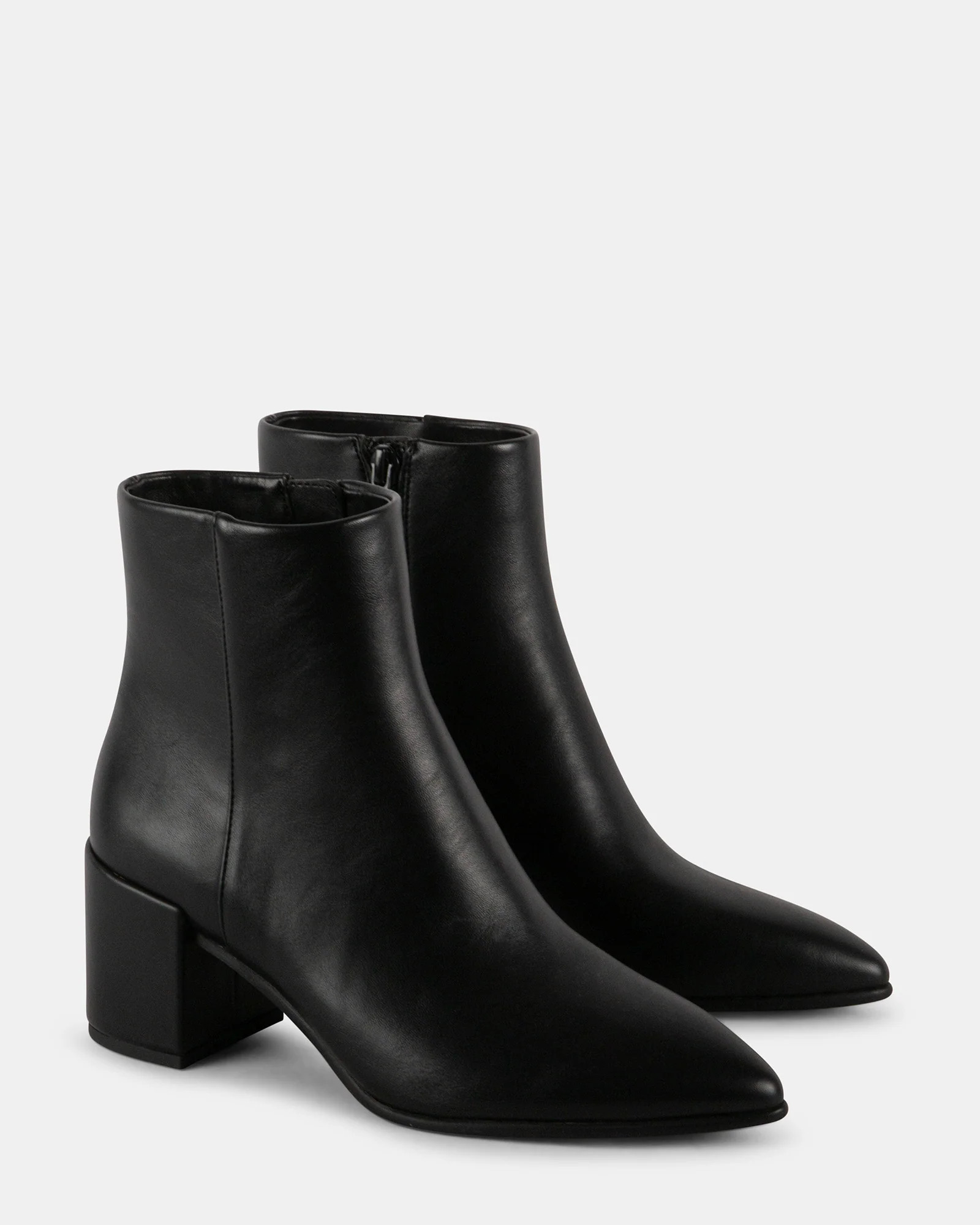 IZZYY Black Block Heel Ankle Booties | Women's Designer Booties | Steve Madden (Canada)