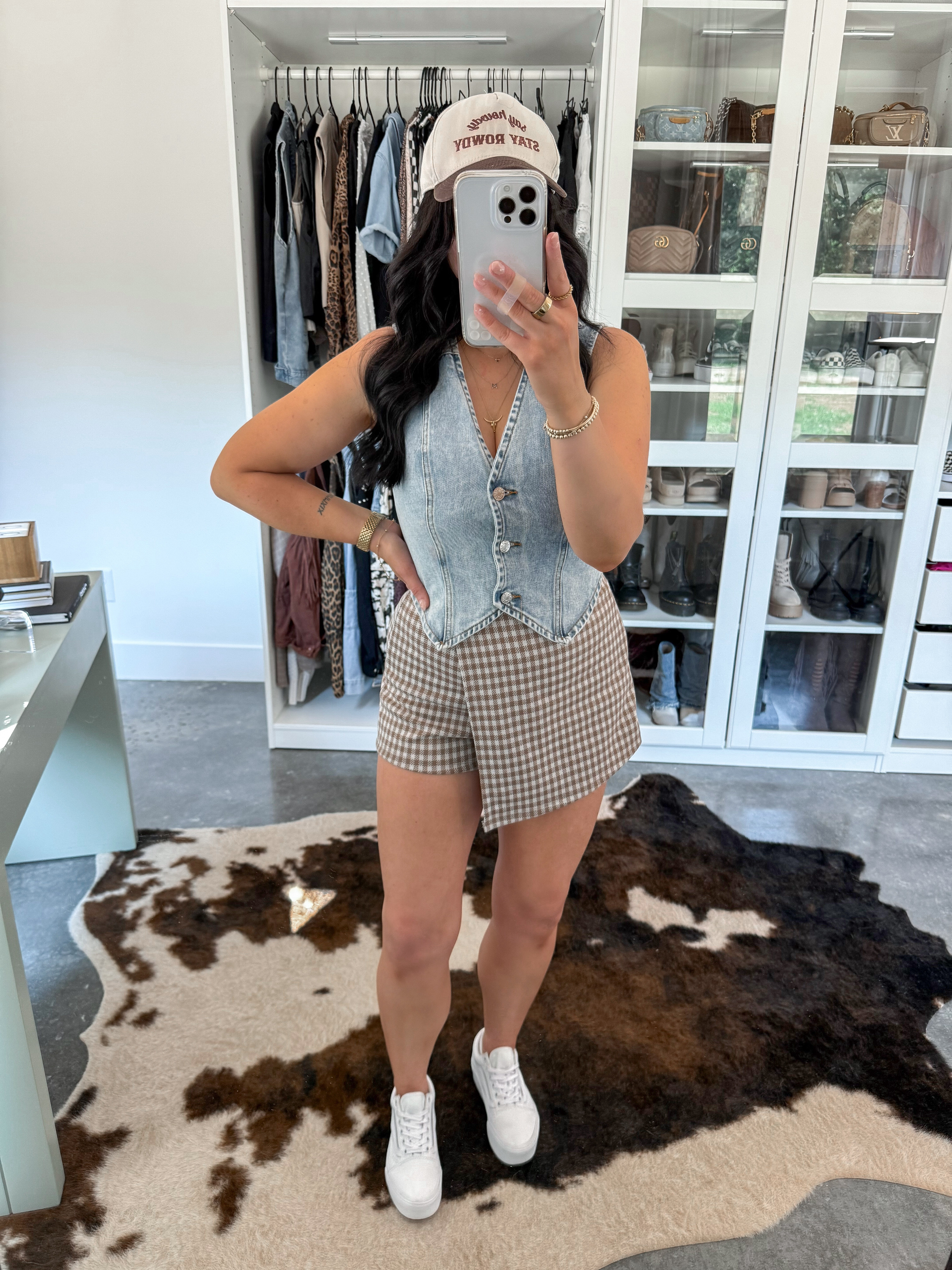 Denim Vest - xs (blue color option)
Skort - small

Love this simple western style look (minus the cowgirl boots of course!) I styled this neutral plaid skort with this denim blazer vest (I love this denim, vest! It can literally be styled with so many different things!) & finished the look with this hat & my white platform vans sneakers! 🤍

 

 #LTKFindsUnder50 #LTKFindsUnder100 #LTKStyleTip