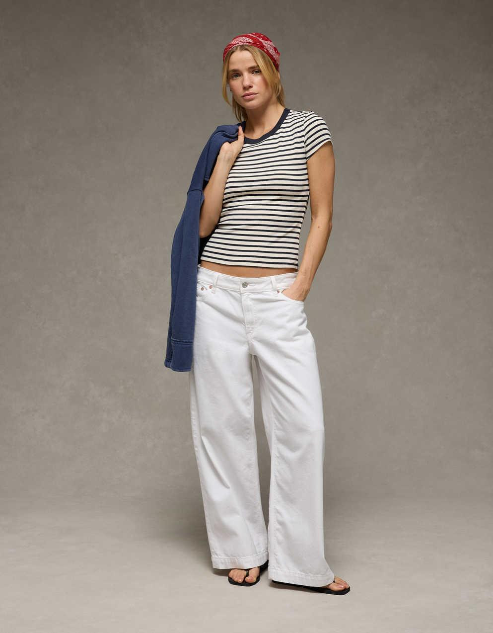 AE Hey Baby Tee | American Eagle UK