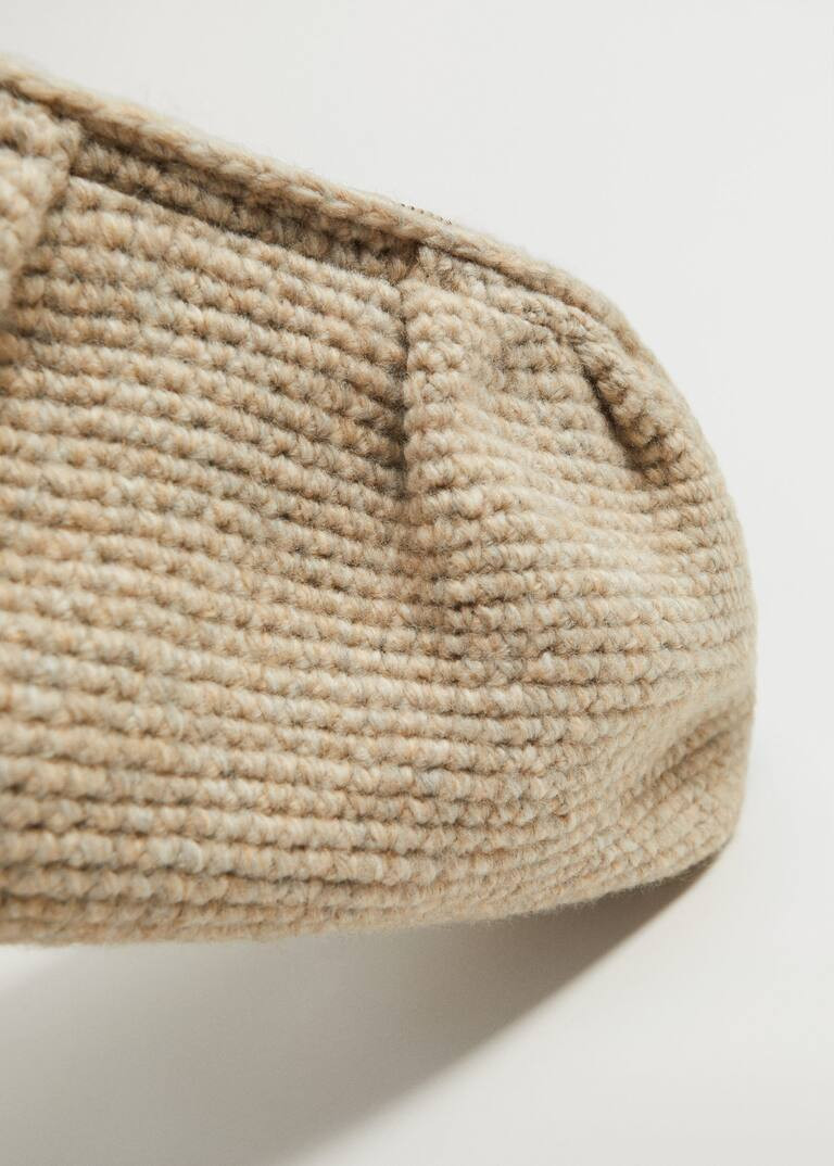 Knitted clutch -  Women | Mango USA | MANGO (US)