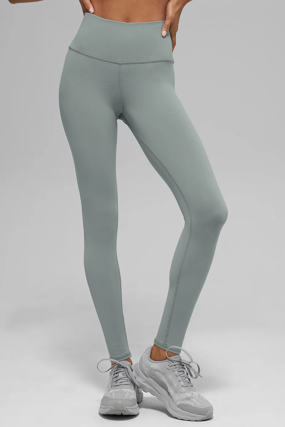ALO | High-Waist Airbrush Legging in Lunar Grey, Size: Medium | Alo Yoga