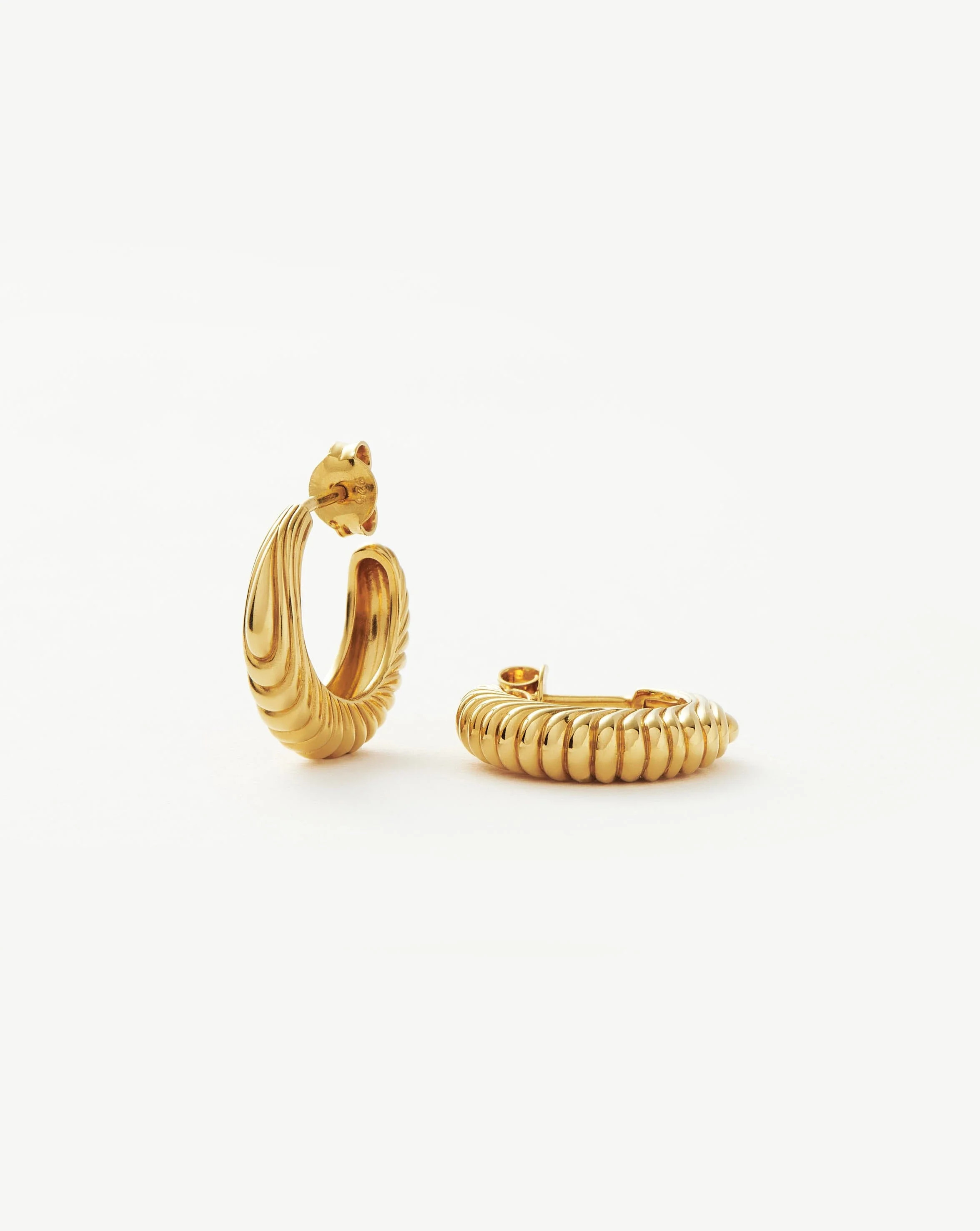 Wavy Ridge Small Hoop Earrings Earrings | Missoma UK