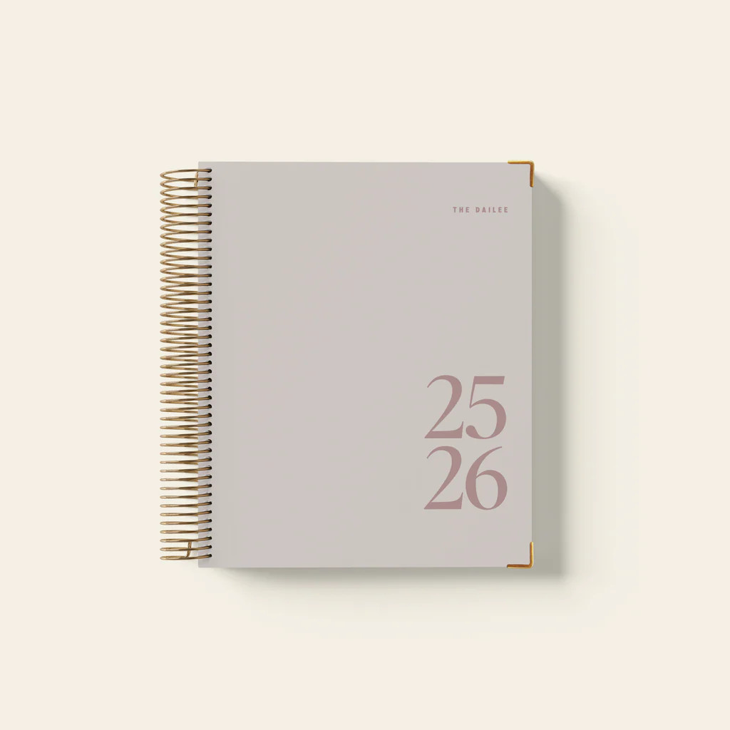 2025-2026 College Planner | The Dailee