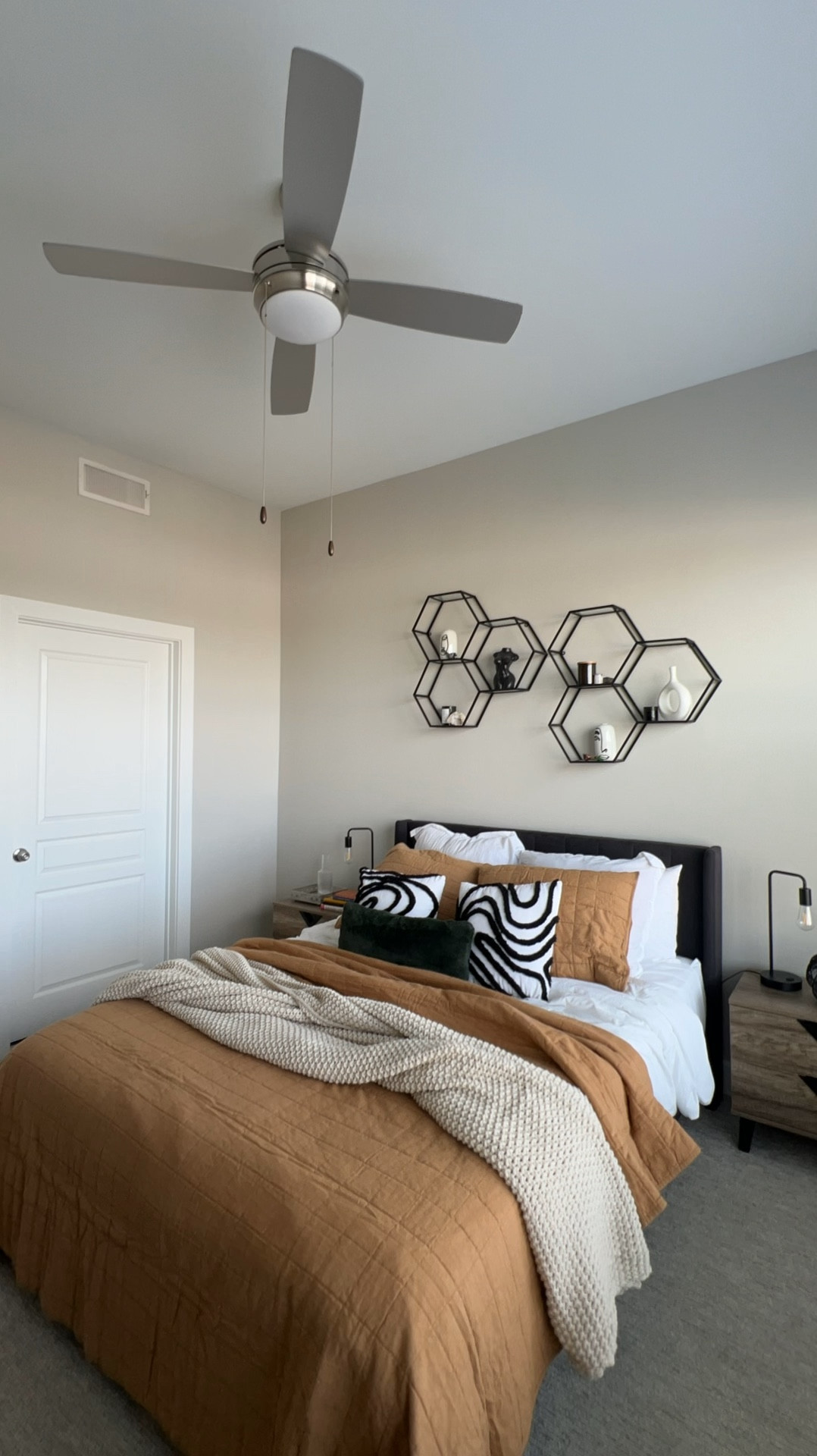 Update my bedding with me! My old comforter was shedding so bad so I HAD to get a new set. I’m obsessed with the Casa Luna line at Target! 

#LTKGiftGuide #LTKHome #LTKFindsUnder50