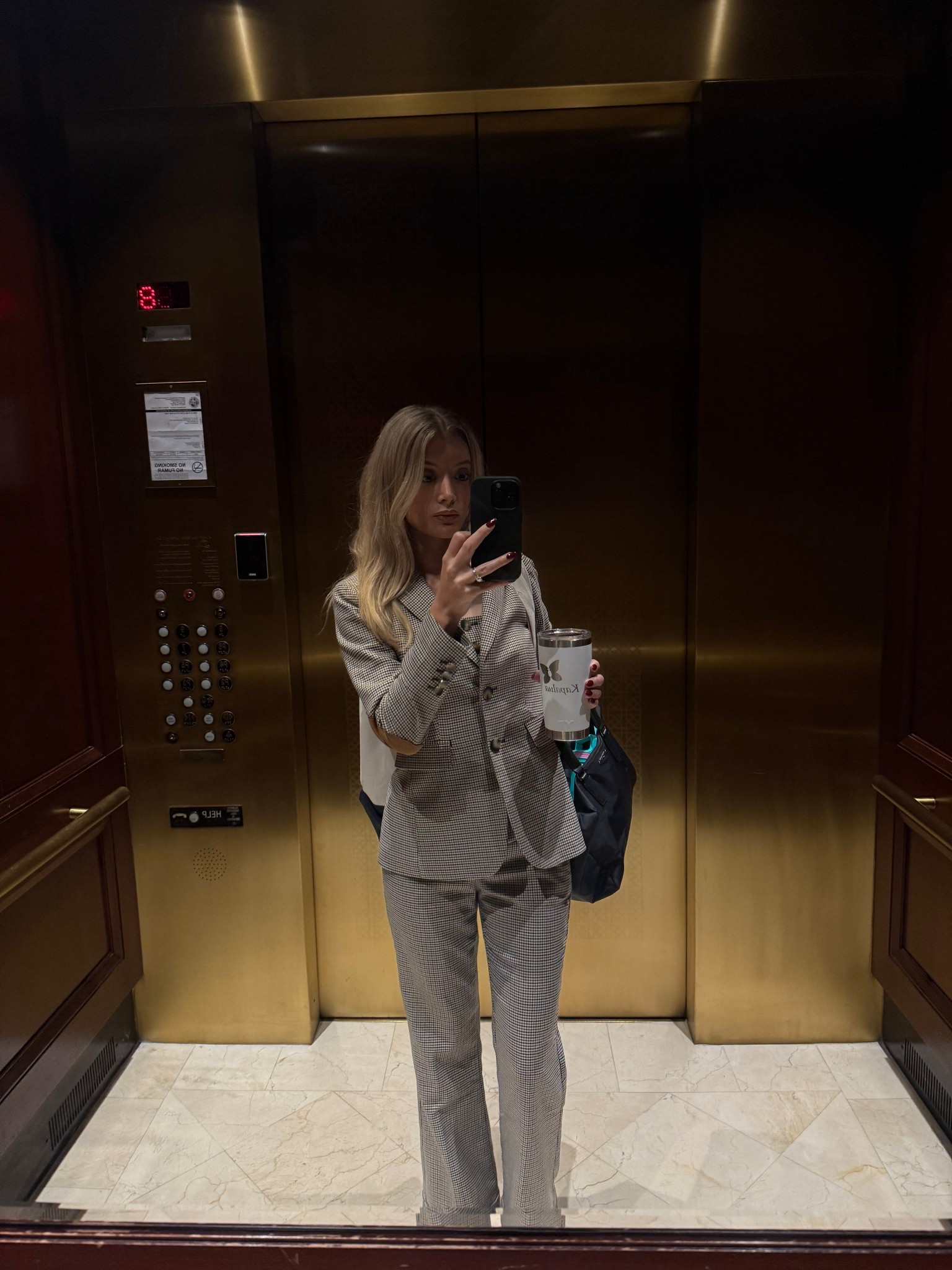 work 
Work outfit 
Suit 
Plaid suit 
Fall work clothes 
Attorney 
Lawyer 


#LTKgrwm #LTKootd #LTKWorkwear