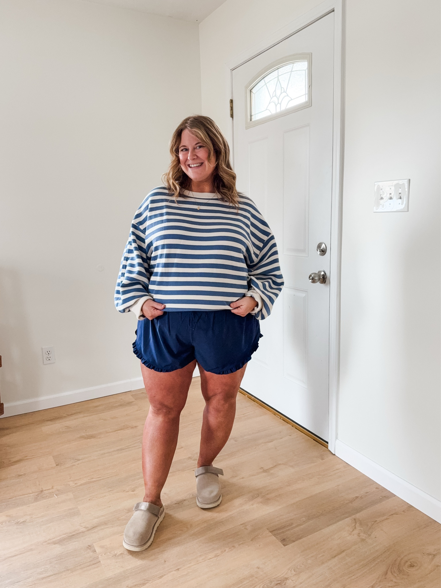 Wearing a large in my Aerie sweatshirt and an XL in my shorts.  Decided not to keep the shorts as I have others I like better  

#LTKMidsize #LTKSaleAlert #LTKBump