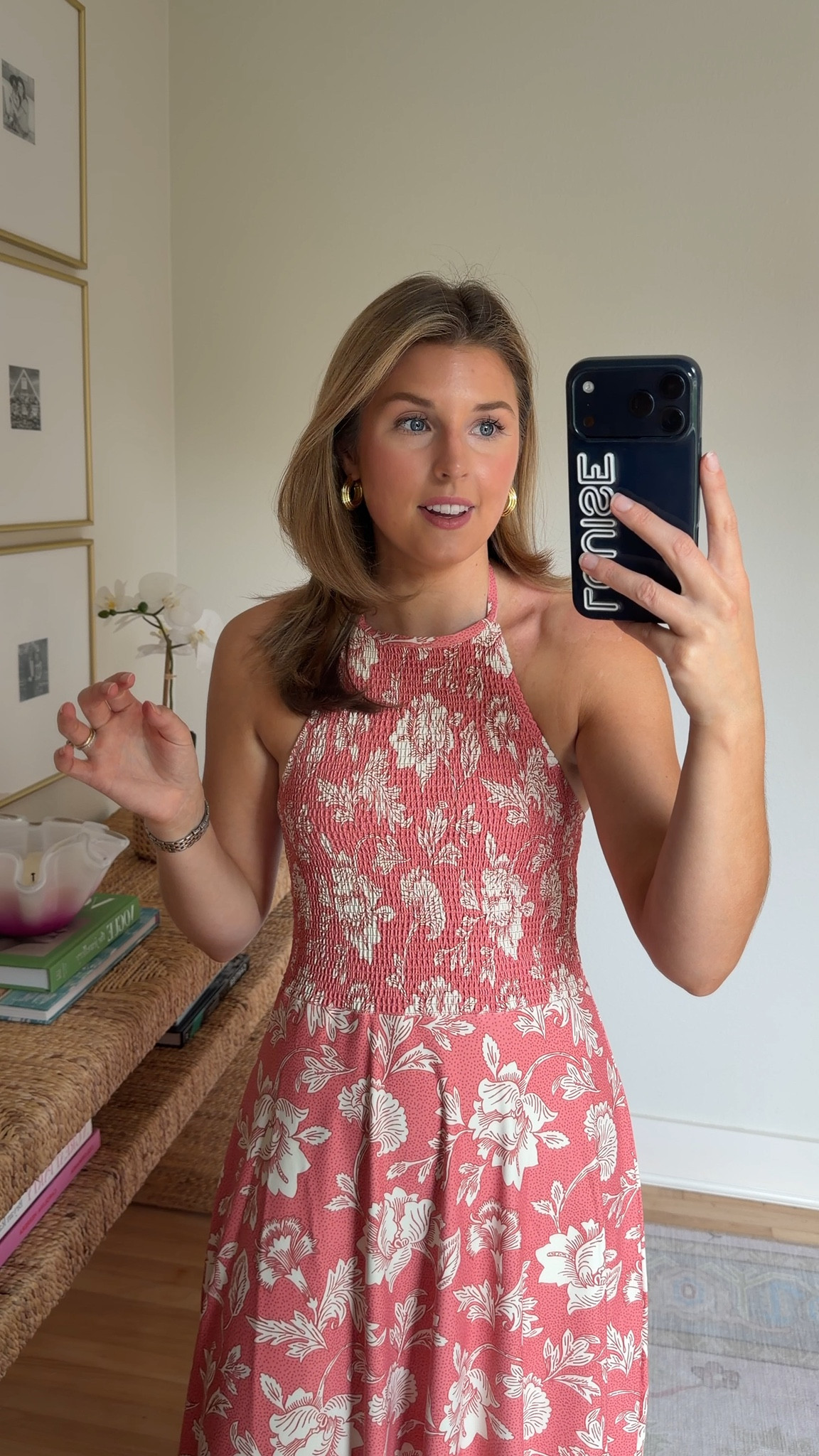 Summer dress! Wearing a S. Code LOUISE15
