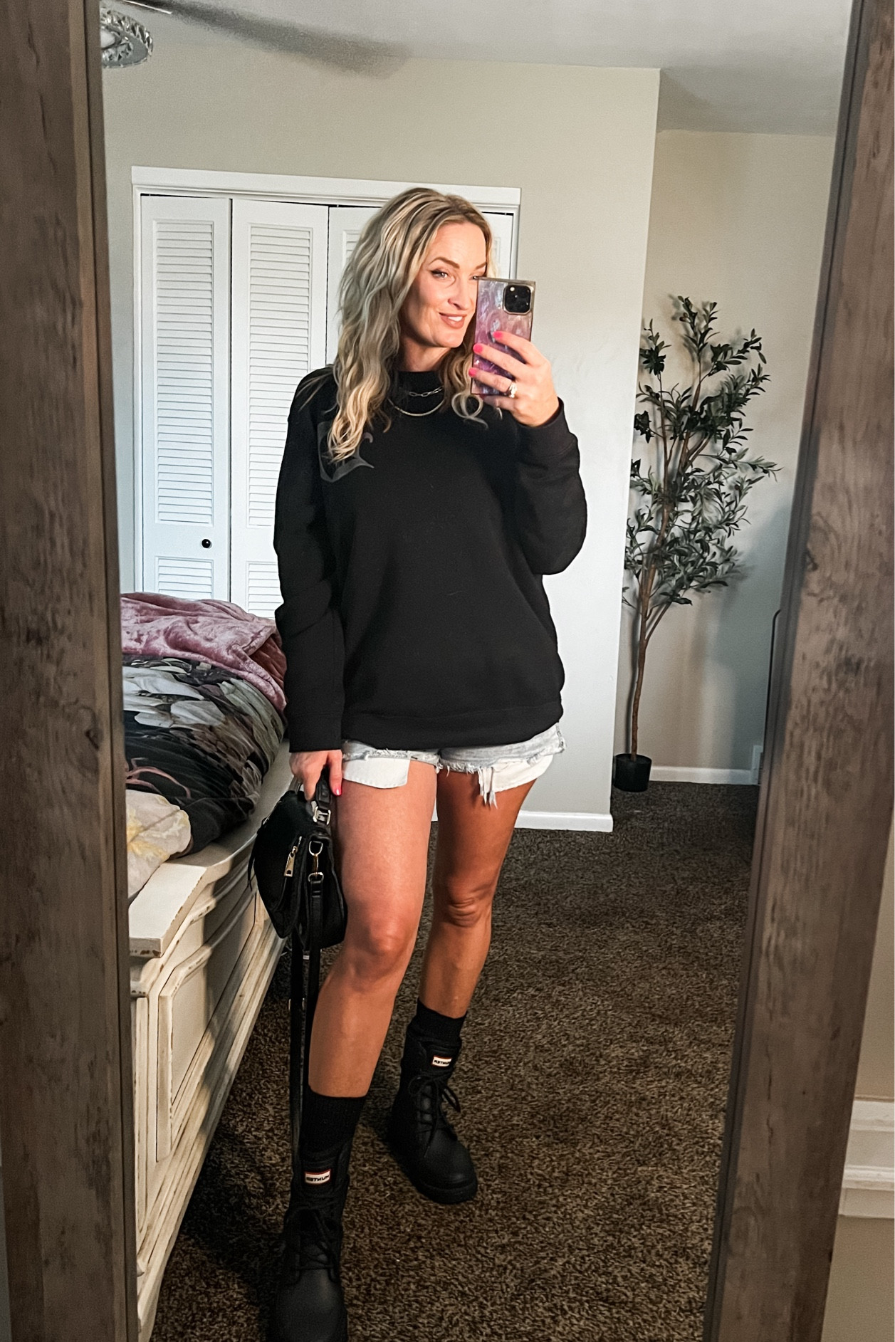 Rainy days aren’t so bad with the right rain boots!!!

#LTKSaleAlert #LTKMidsize #LTKShoeCrush