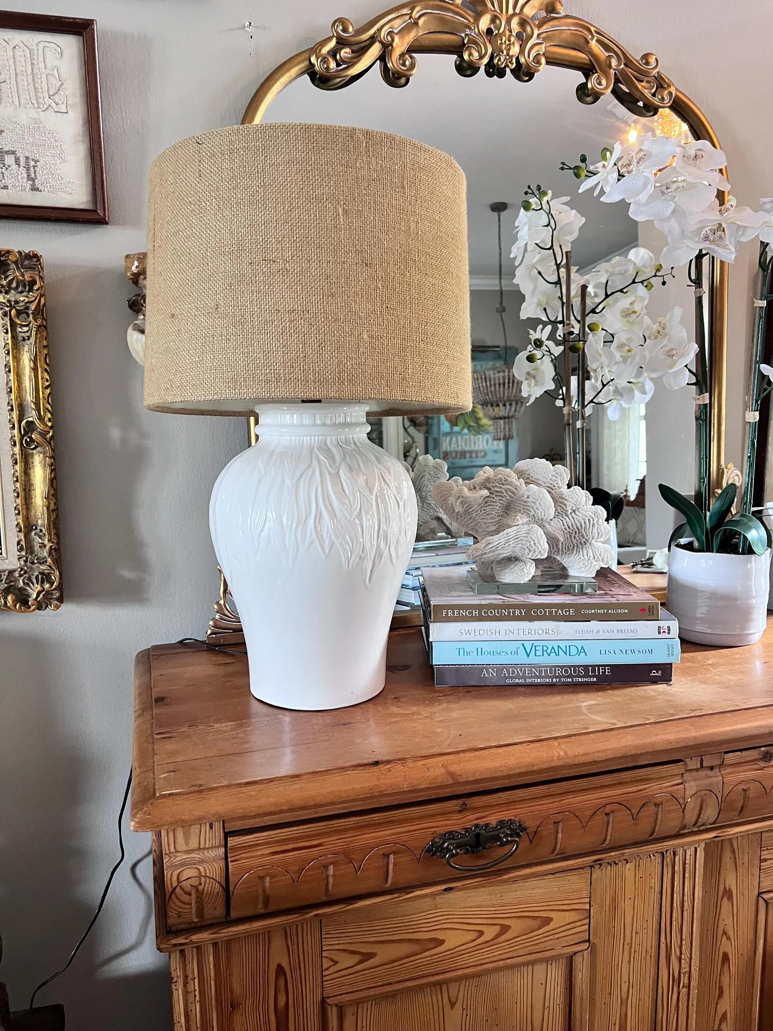 Vintage White With Raised Leaf Ceramic Lamp | Etsy (Global)