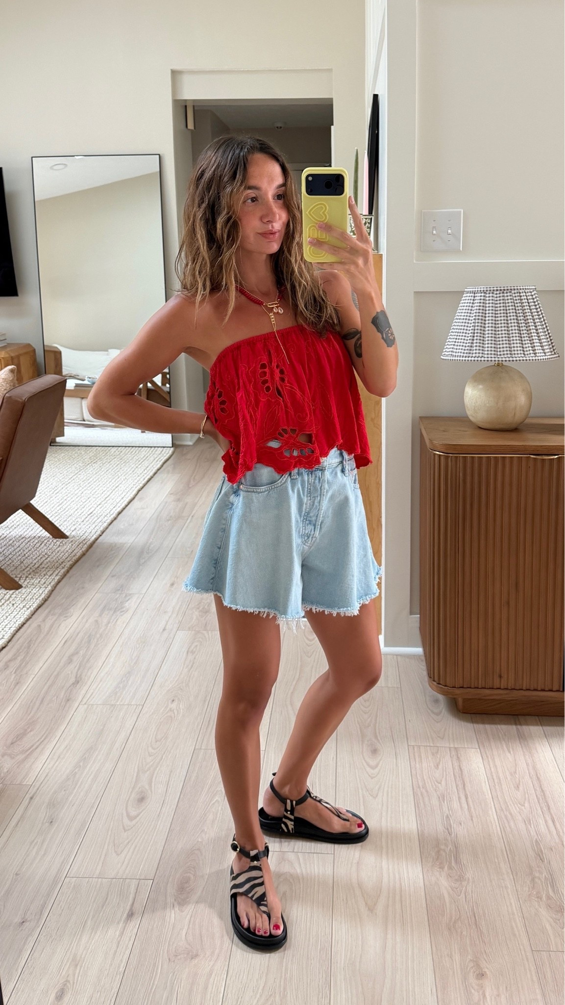 XS/S in the top, 24 in the shorts! Found the shoes fully stocked

#LTKdayinmylife #LTKgrwm #LTKootd