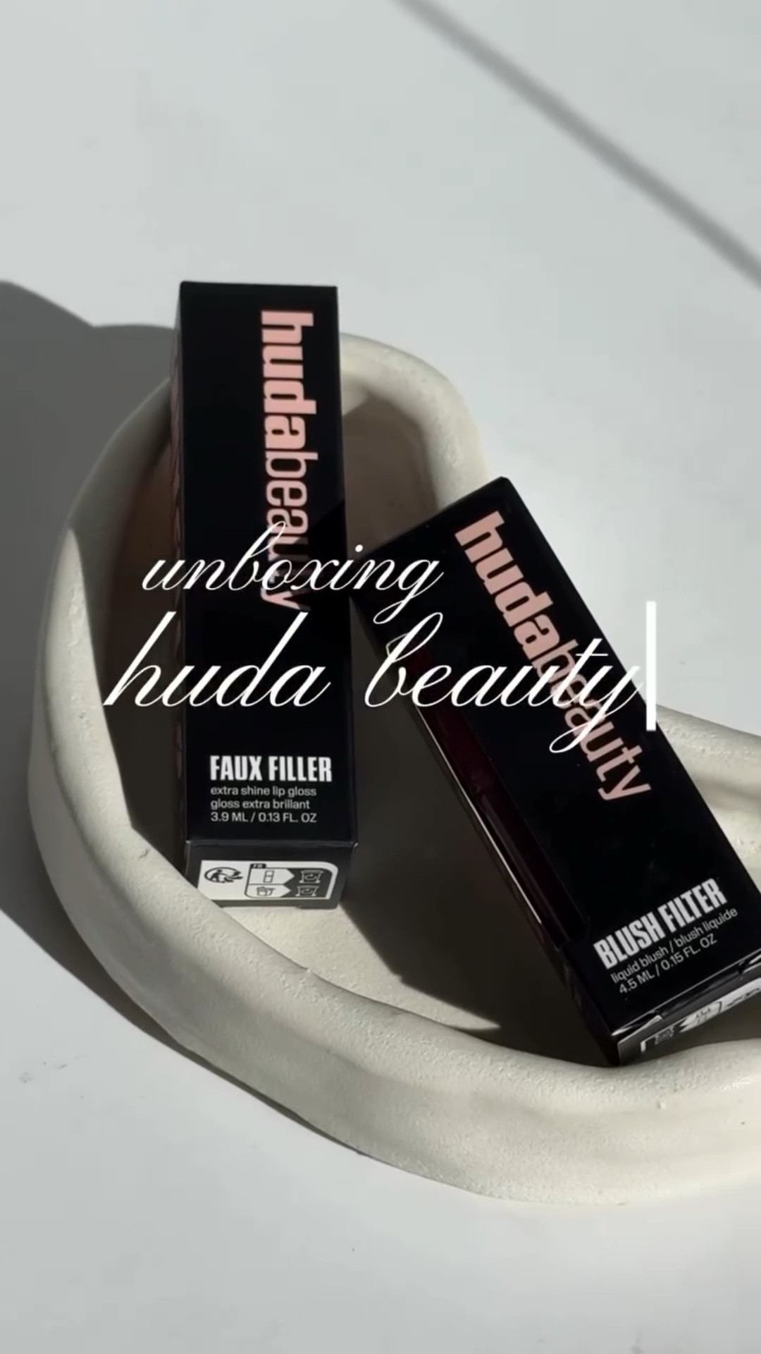 new makeup goodies 💋 treat yourself!!

blush filter liquid blush in strawberry cream
faux filler lip gloss in she’s flirty

#unboxing #hudabeauty #hudabeauties

#LTKBeauty #LTKGiftGuide #LTKHoliday