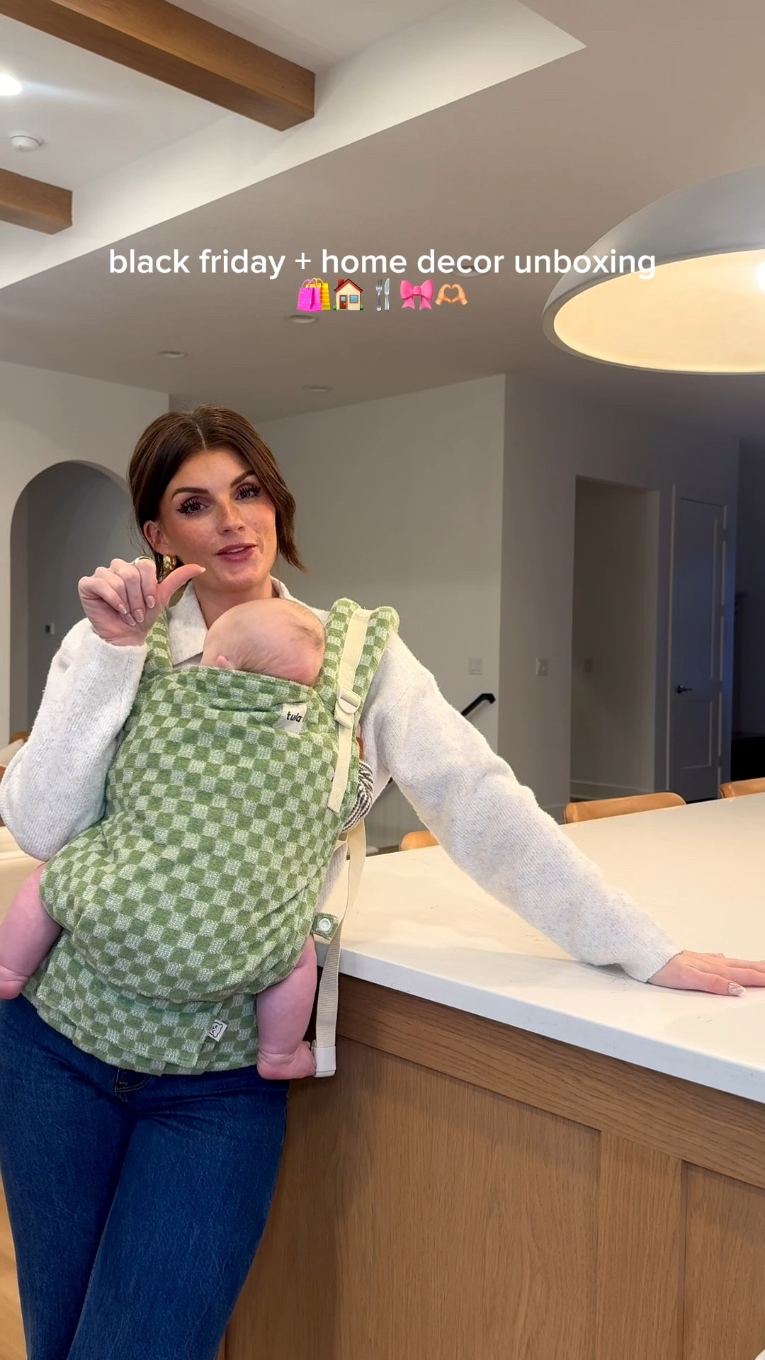 Dinner plates, dinnerware, unboxing, home decor, baby carrier, Tula, 

#LTKHome #LTKHoliday