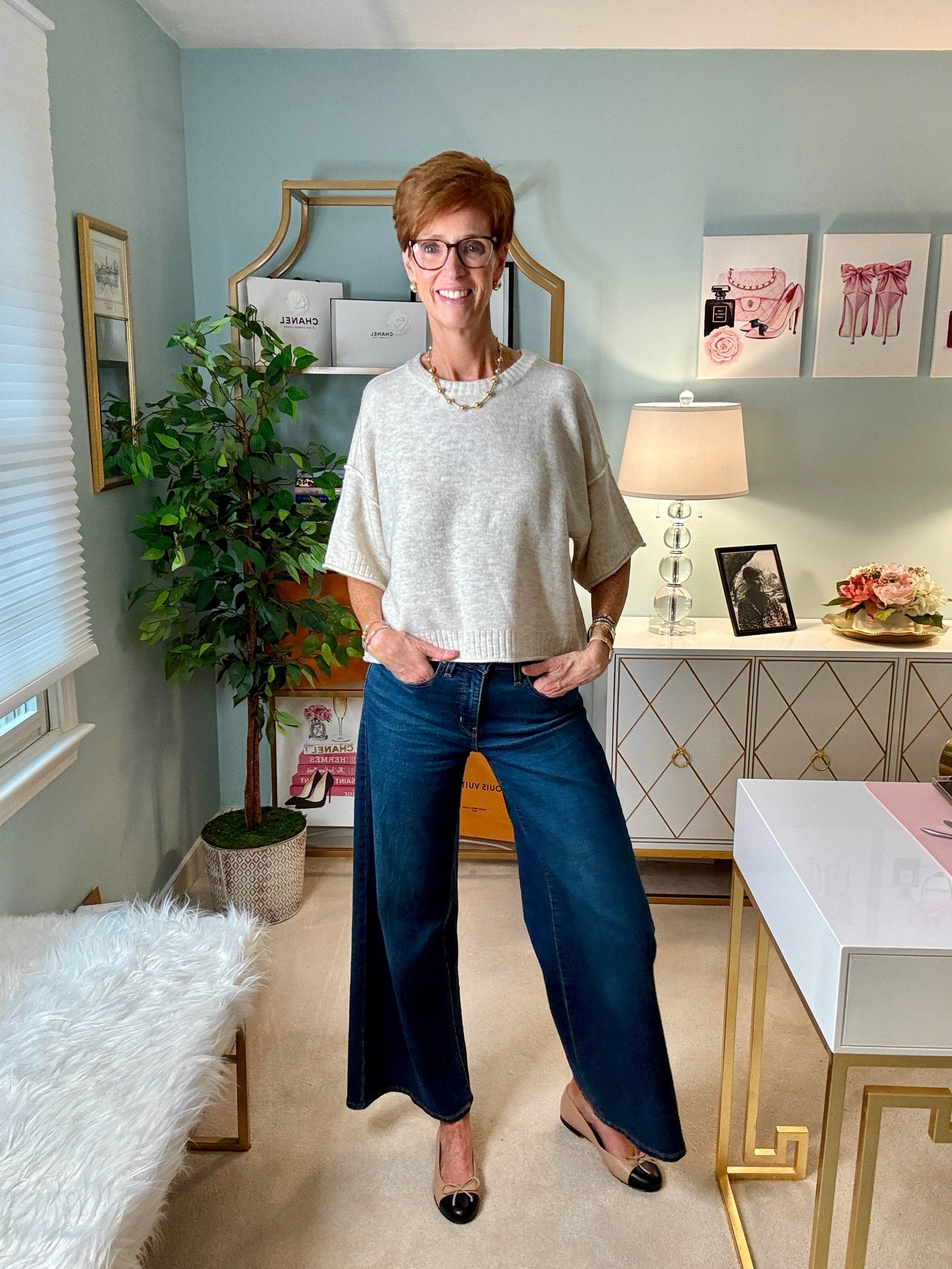 Fall style doesn’t have to mean buying an entirely new wardrobe. Sometimes it’s one great layer, a richer color, dark denim, a classic knit or a pair of boots that makes the pieces already in your closet suddenly feel right for the season.

I pulled together six fall outfit ideas ranging from polished denim and wide-leg jeans to trousers, classic sweaters and easy fall dresses. And there are several formulas here I’ll be repeating — especially that denim + burgundy + cream combination.

Swipe through all 6 and tell me: which outfit would you actually wear — 1, 2, 3, 4, 5 or 6?

Save this as fall outfit inspiration for later, and send it to a friend whose style is similar to yours.

#FallOutfitIdeas #StyleOver40

#LTKootd #LTKOver40 #LTKTall