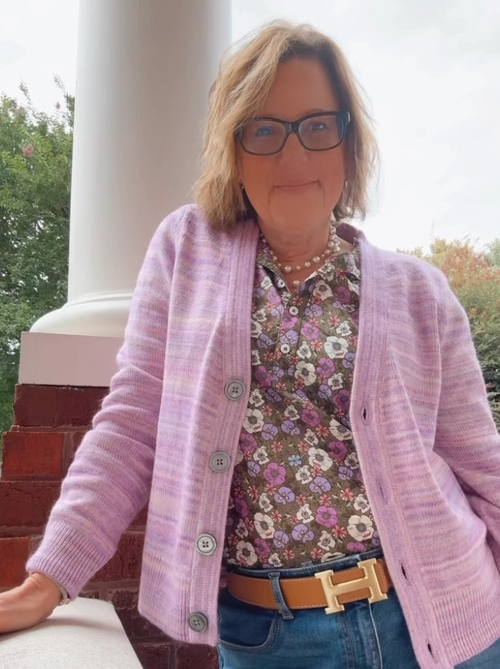 💜Sunday serenity in lavender. 
.
✨ This soft, lightweight Talbots sweater was the perfect choice for a day of worship. It's so comfy and cozy, yet effortlessly chic. The delicate hue of lavender just adds that extra touch of elegance. 
.
Feeling grateful for a peaceful Sunday and a wardrobe that makes me feel confident. 🙏

#LTKOver40 #LTKBacktoSchool #LTKStyleTip