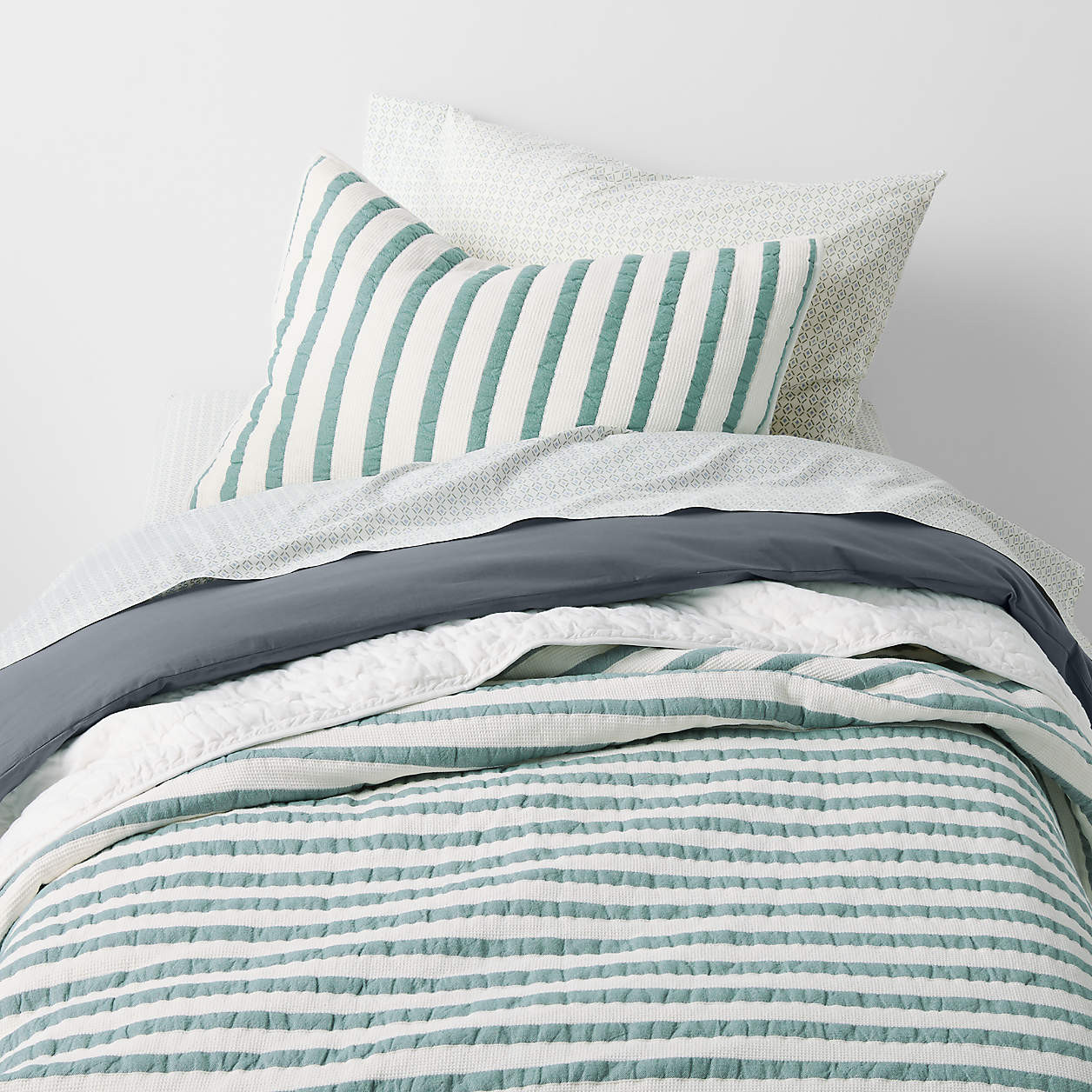 Teal Striped Waffle Weave Organic Cotton Kids Twin Quilt + Reviews | Crate & Kids | Crate & Barrel