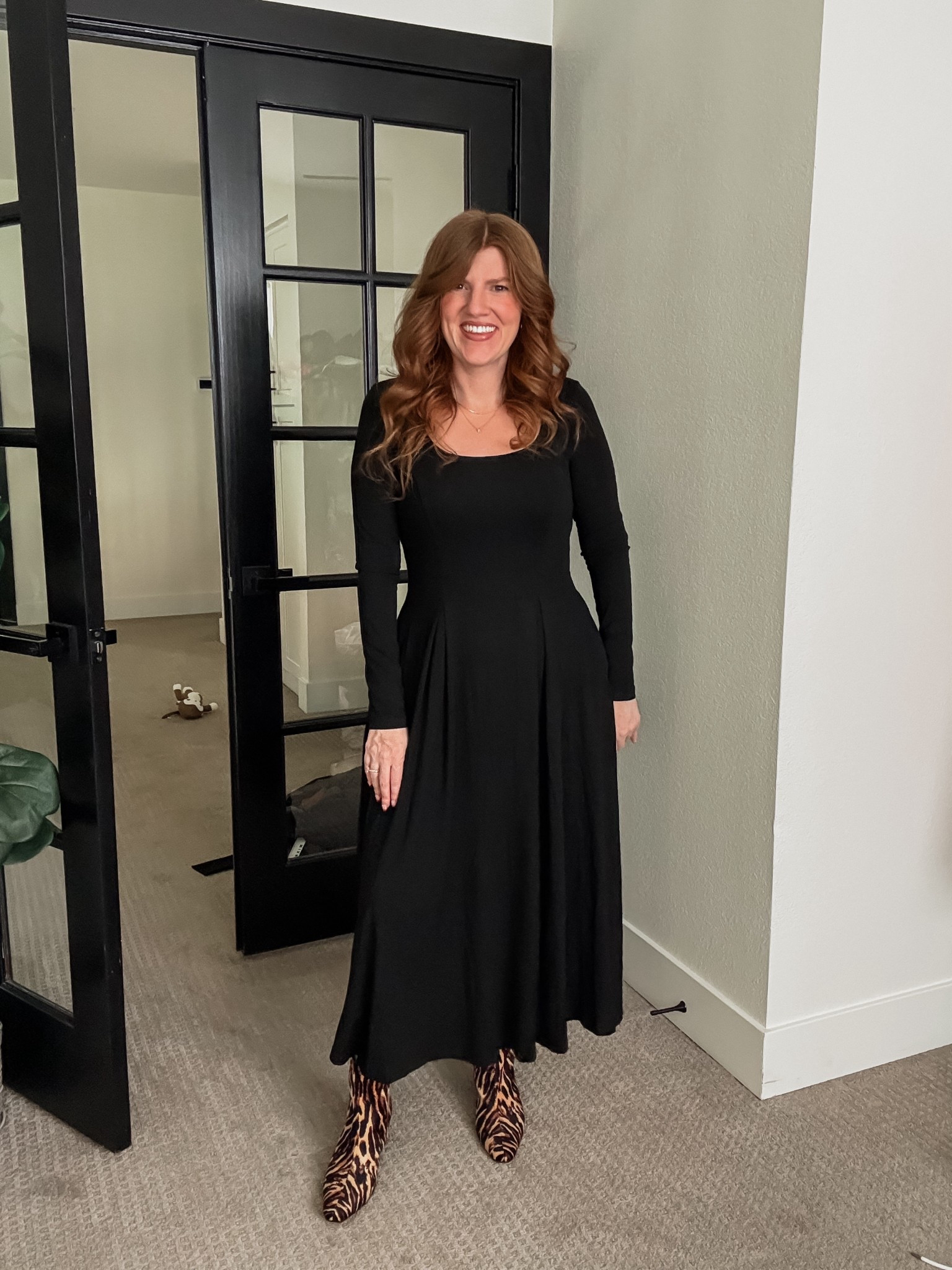 Love this little black dress from Amazon. Size small. 

#LTKPetite #LTKFindsUnder50 #LTKmomlife