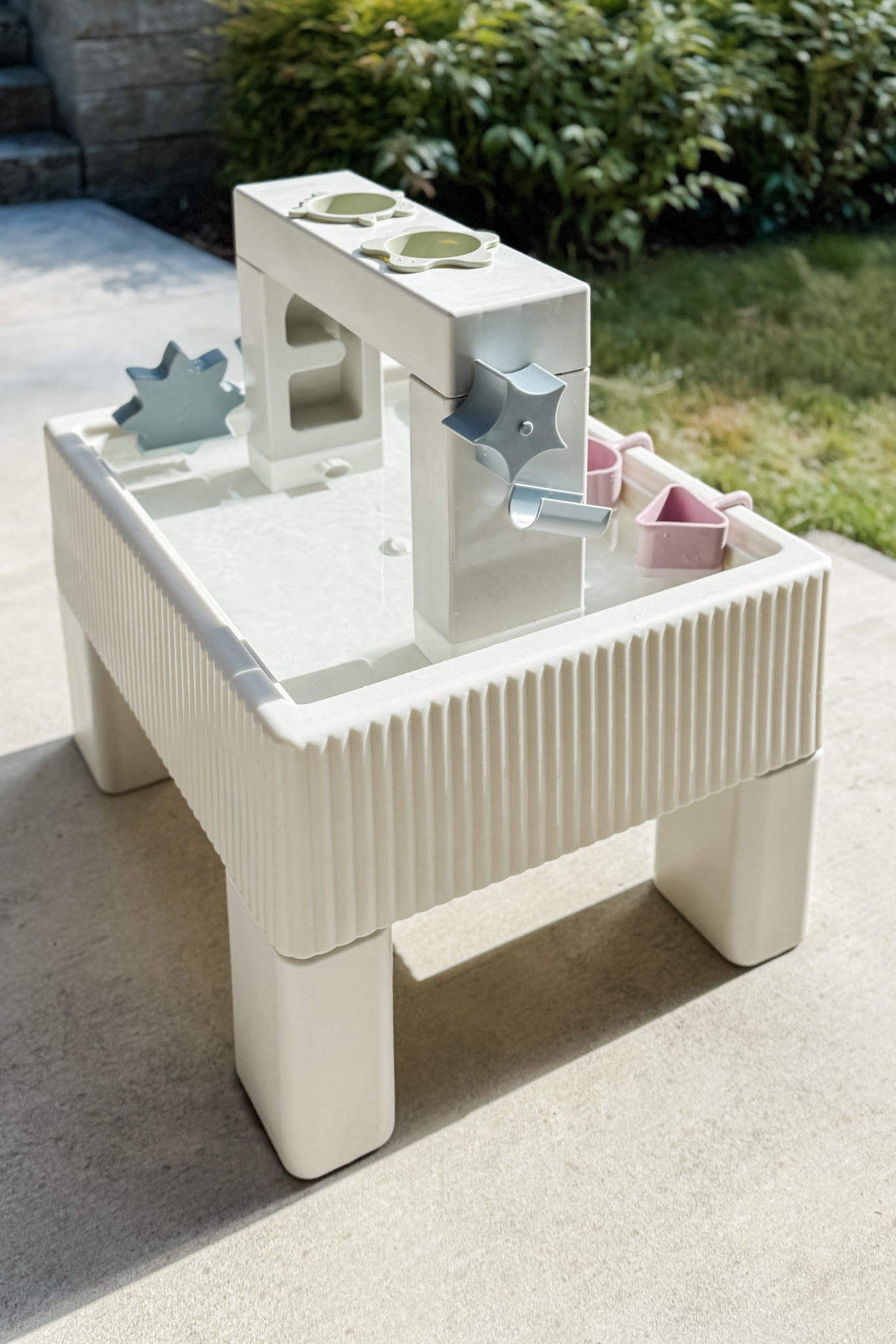 One incredibly helpful tool for surviving summertime at home with an #LTKToddler — a water table! The Tide Water Table by PlaySMOL is easy to set up, offers versatile ways to play, and provides endless hours of fun… plus, it’s like, really pretty. 🤭 We have LOVED ours and highly recommend!

#LTKKids #LTKSeasonal