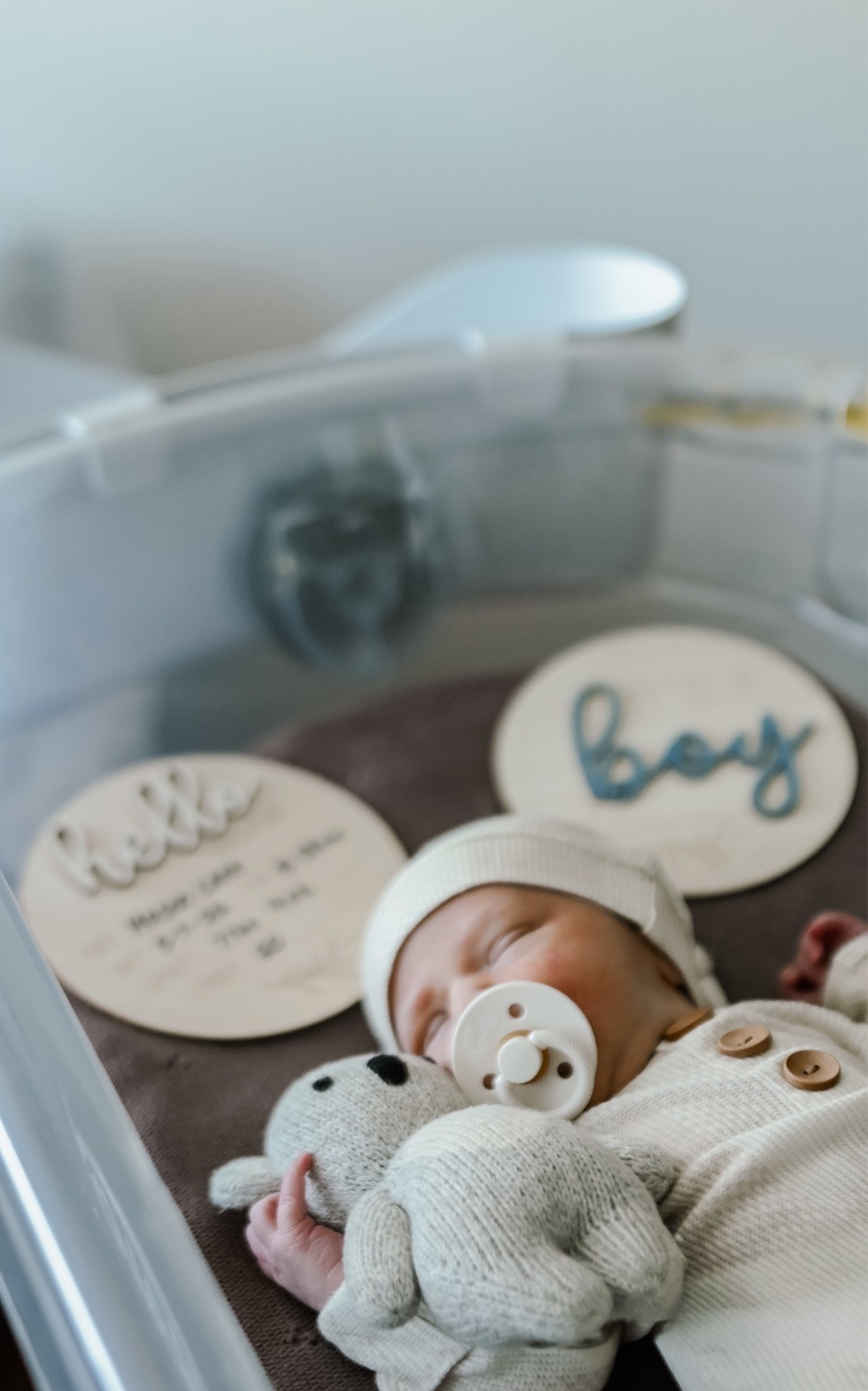 Hospital baby setup and outfits I packed for our gender surprise 🤍

#LTKBaby #LTKBump #LTKmomlife
