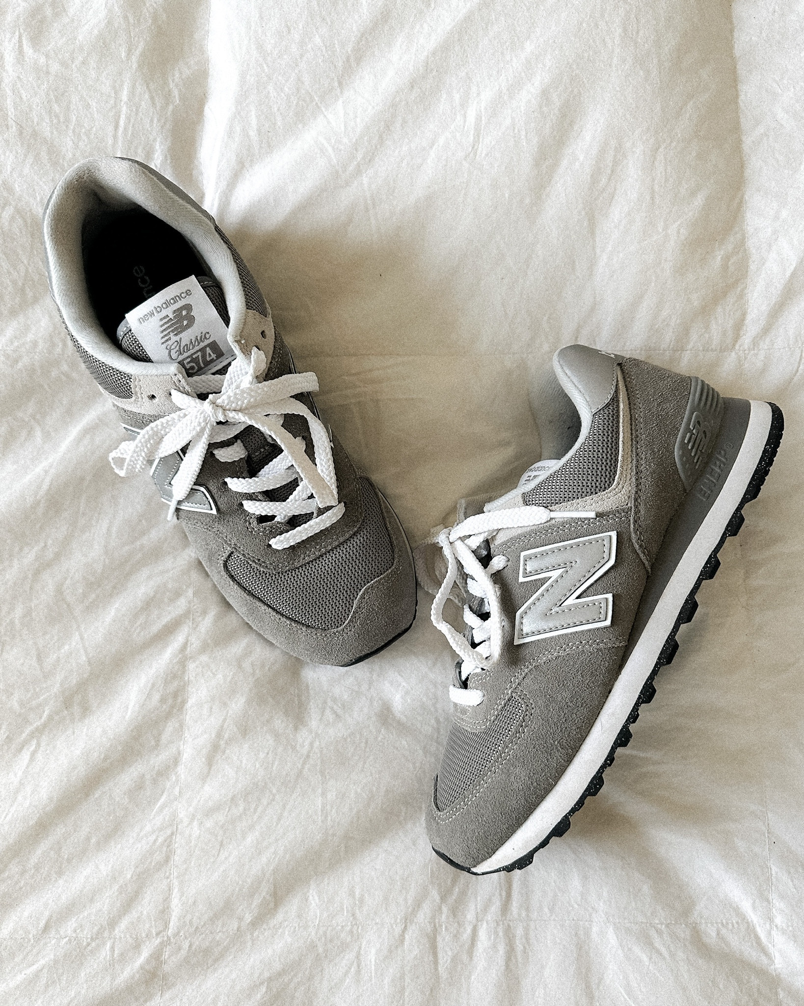 New balance grey sneakers #newbalance #sneakers 

#LTKshoecrush #LTKfindsunder100 #LTKstyletip