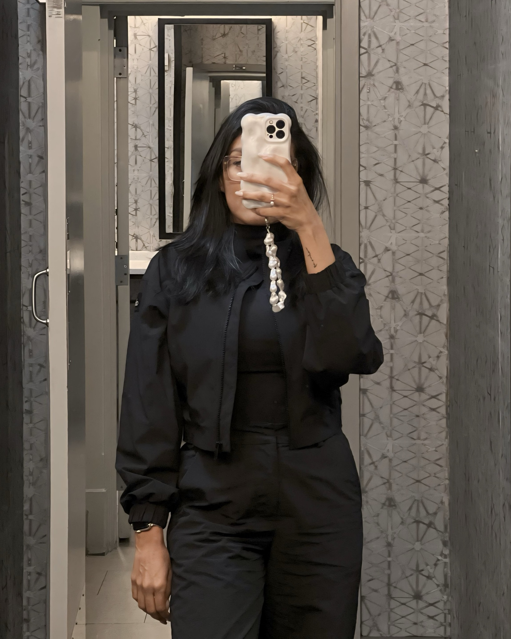 De verdad que la calidad de la ropa Alo Yoga es increíble✨

10/10

#LTKActive #LTKSeasonal #LTKWorkwear