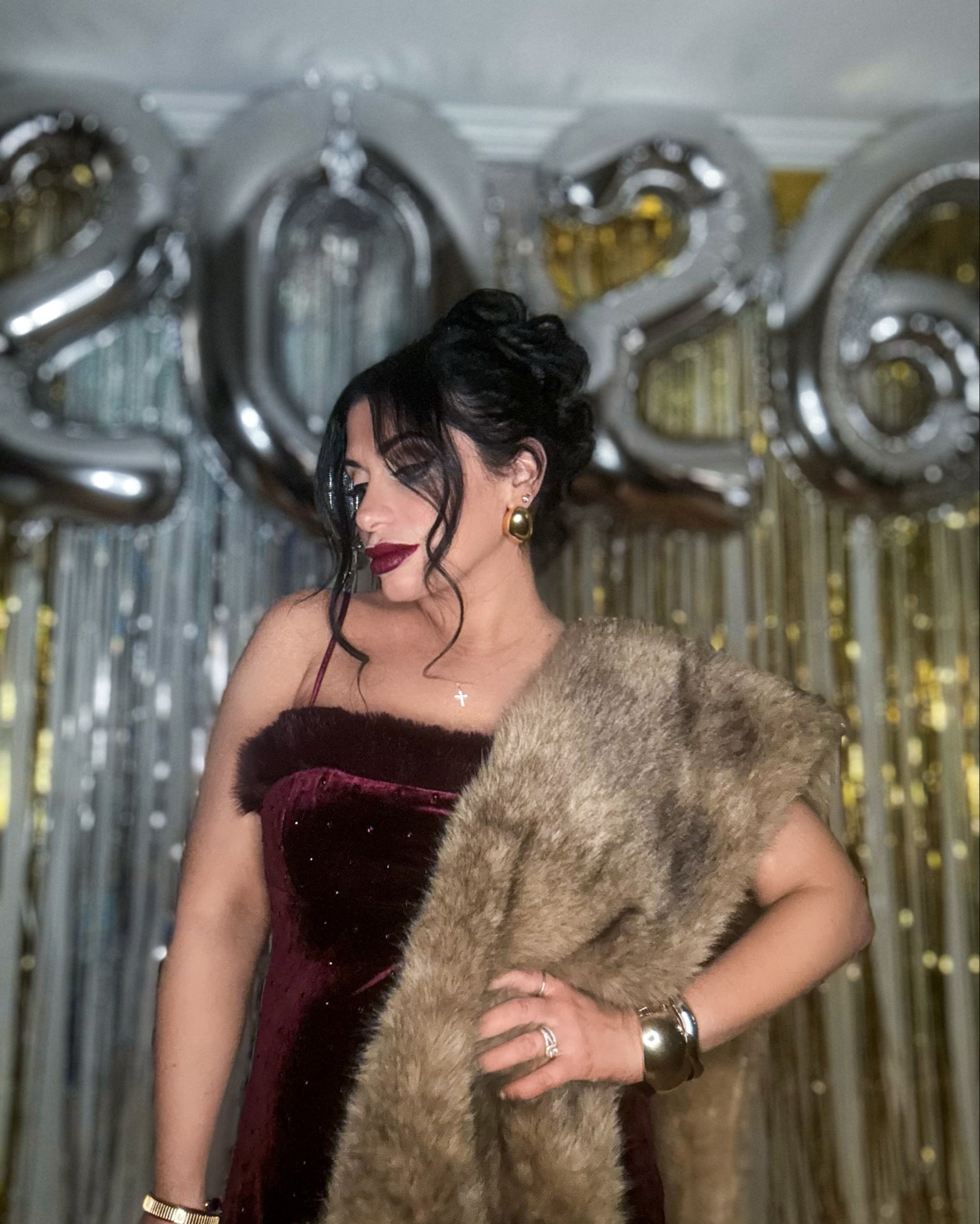 More glam in the new year!🥂✨

#LTKGiftGuide #LTKSeasonal #LTKPetite