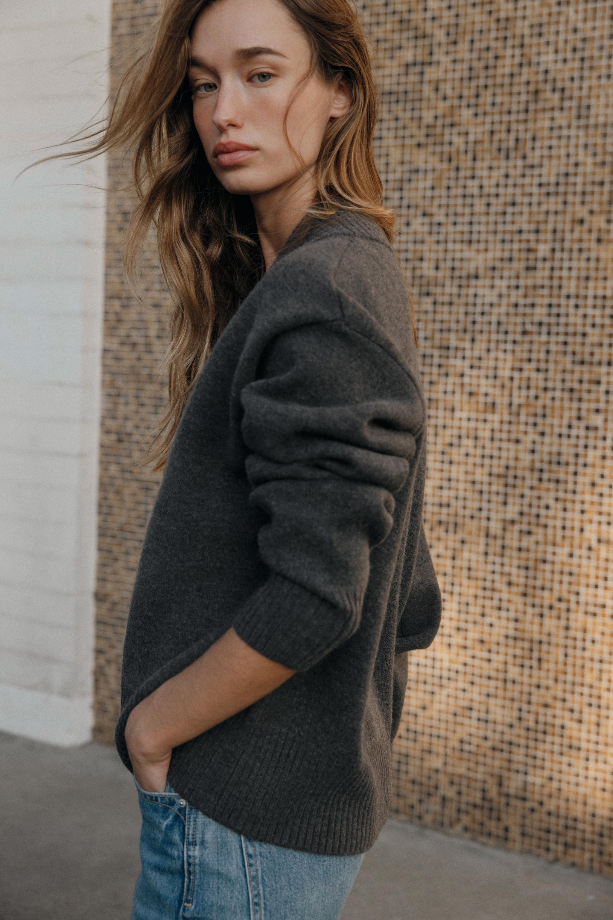KNIT V-NECK JUMPER | Zara UK