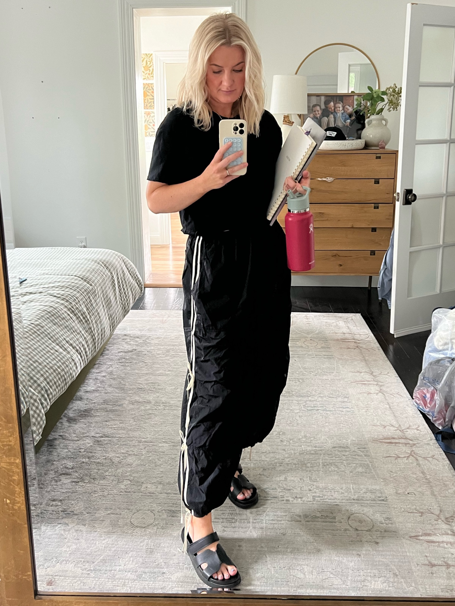 Meeting day but keep it comfy 

#LTKWorkwear #LTKFindsUnder100