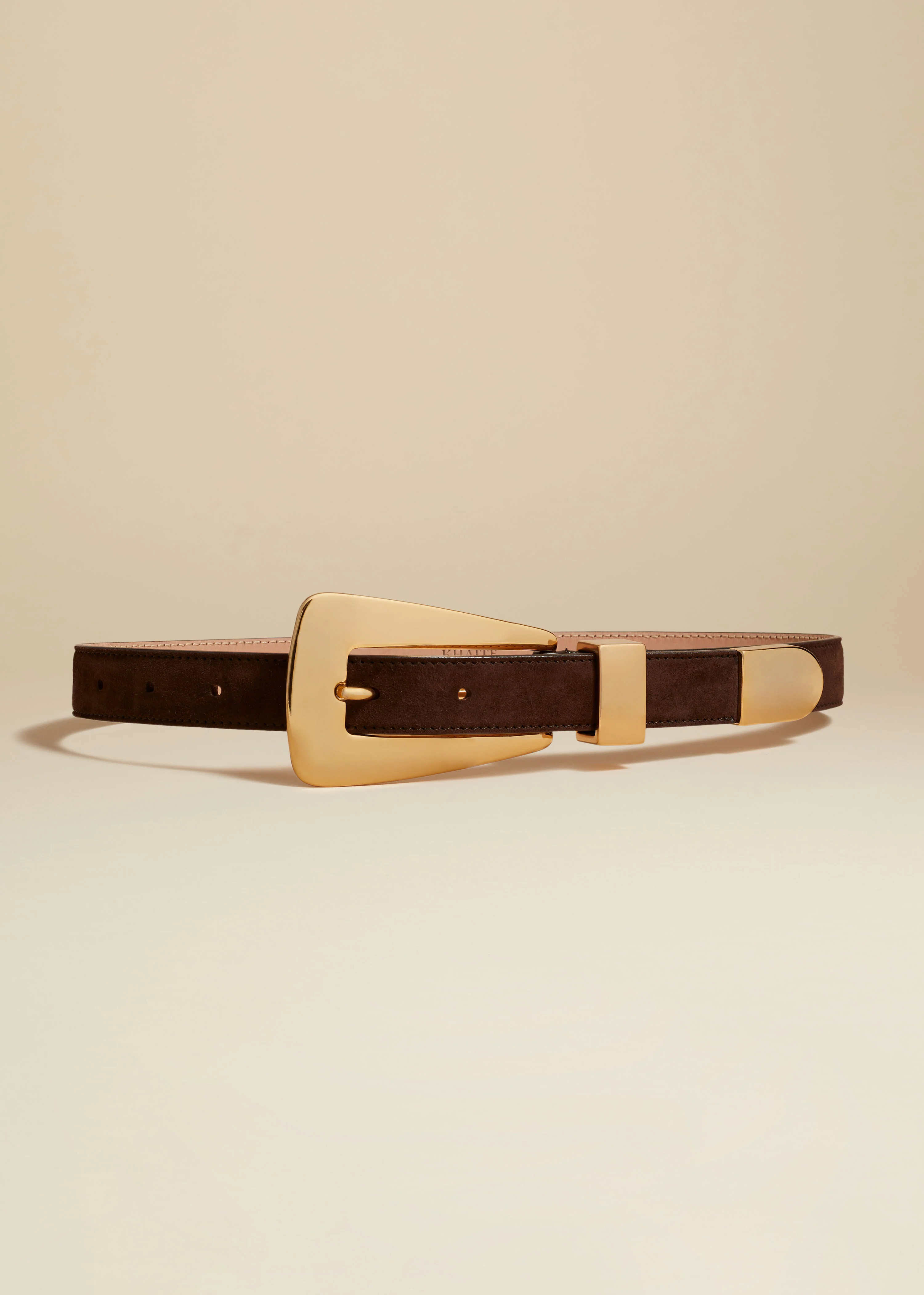 KHAITE - Lucca Belt In Coffee Suede With Gold | Khaite