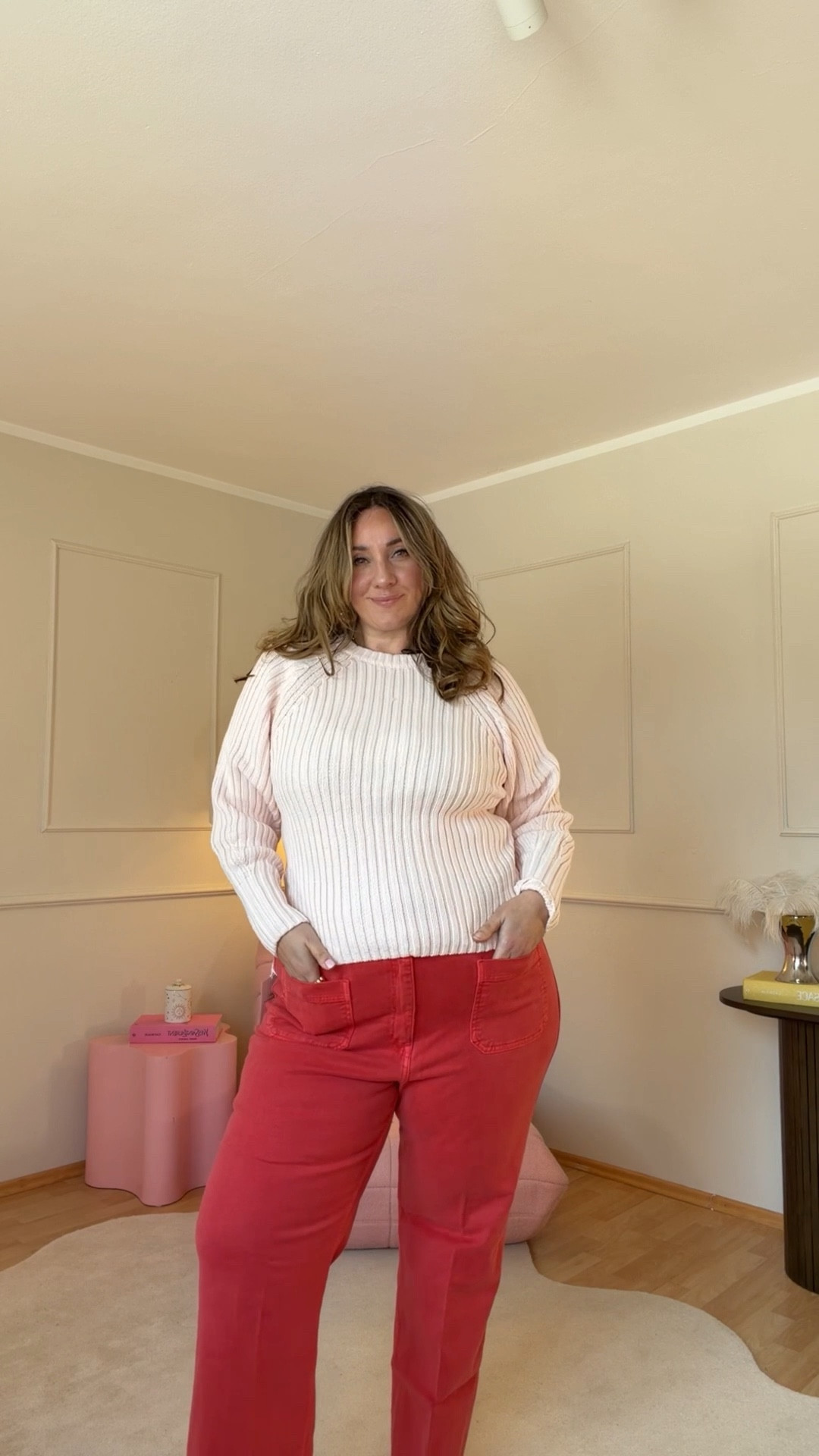 Girls, ich habe es mal wieder getan 👀😅 Ich habe bei H&M bestellt und probiere die Styles für euch an –
damit ihr es nicht machen müsst 😉
und damit ihr die Teile auch mal an einem dicken Körper seht.

#LTKFashionMonth #LTKcurves #LTKplussize