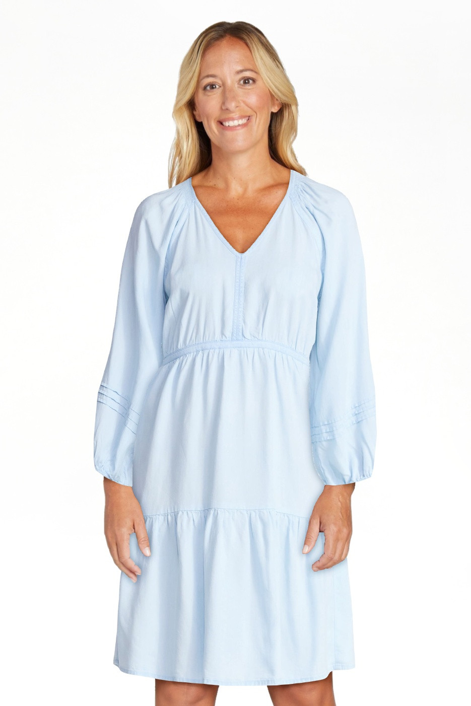Time and Tru Women's Tiered Mini Dress with ¾ Sleeves, Sizes XS-XXXL | Walmart (US)