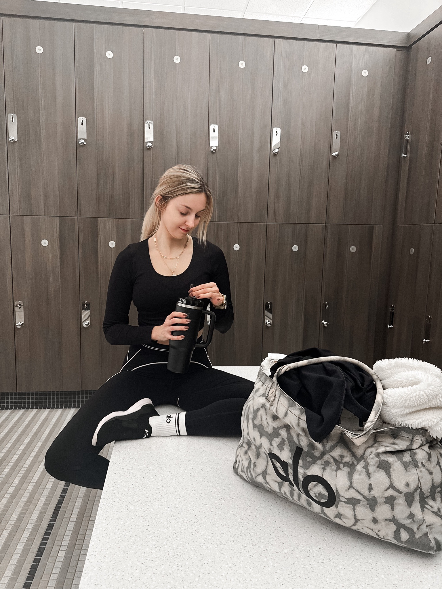 Workout essentials 💦

Gym life • favorite leggings • Stanley quencher tumbler • black outfit • alo yoga • apl sneakers 

#LTKfitness #LTKstyletip #LTKMostLoved