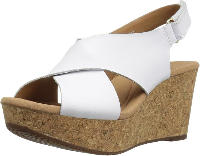 Clarks Women's Annadel Eirwyn Wedge Sandal | Amazon (US)