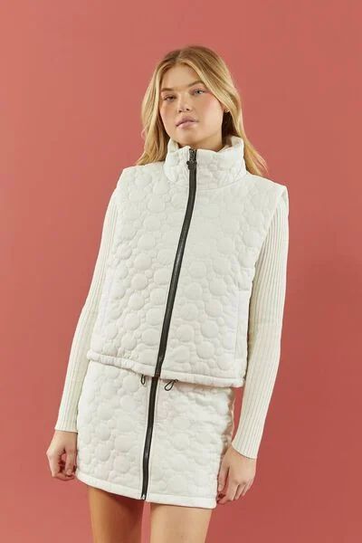 Disney Mickey Mouse Quilted Vest | Forever 21 | Forever 21 (US)