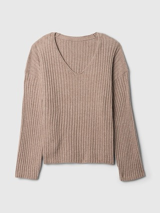CashSoft Wide Rib V-Neck Sweater | Gap (CA)