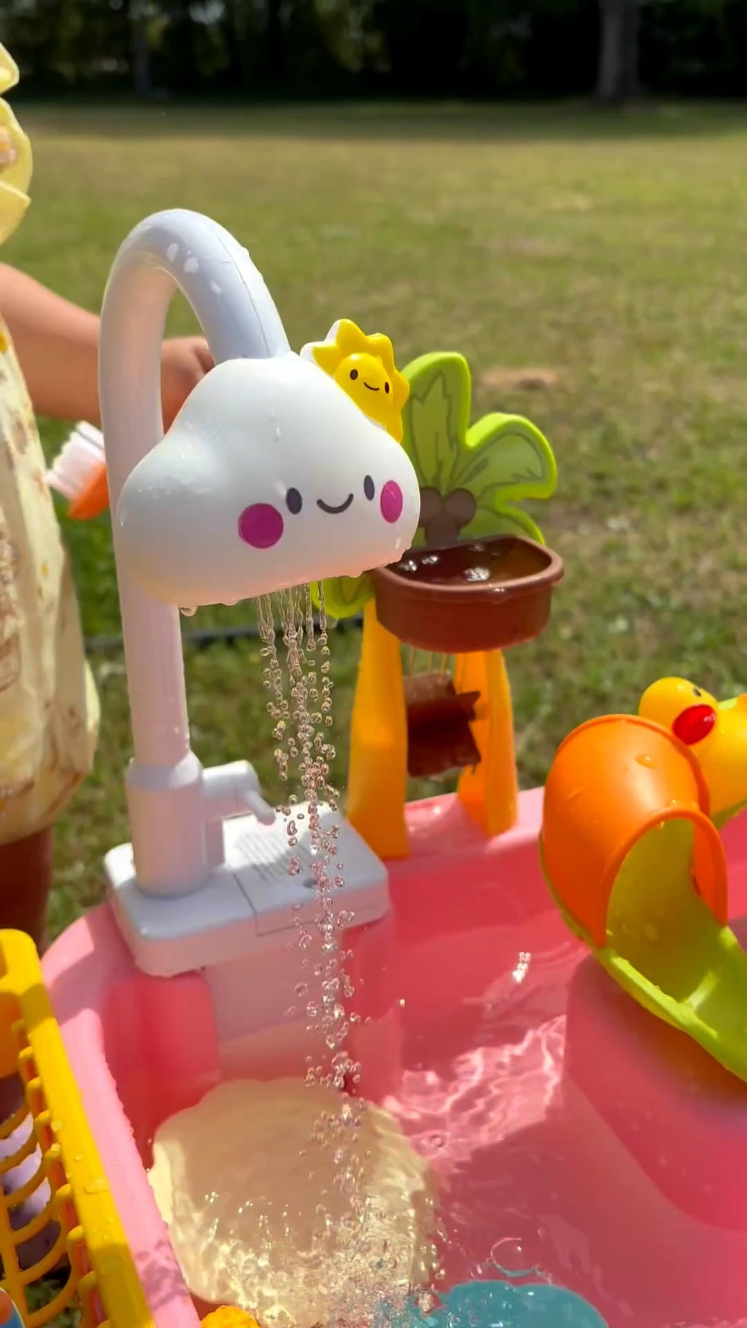 Alli’s cute little water table that’s a vegetable washing station 🤩🥕🥦

#LTKmomlife #LTKKids #LTKBaby