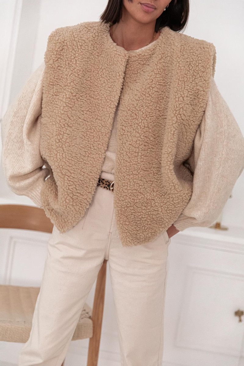 Veste sans manches moumoute | Pretty Wire